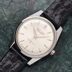 The highest-grade model, excluding Grand Seiko: the Liner Chronometer.