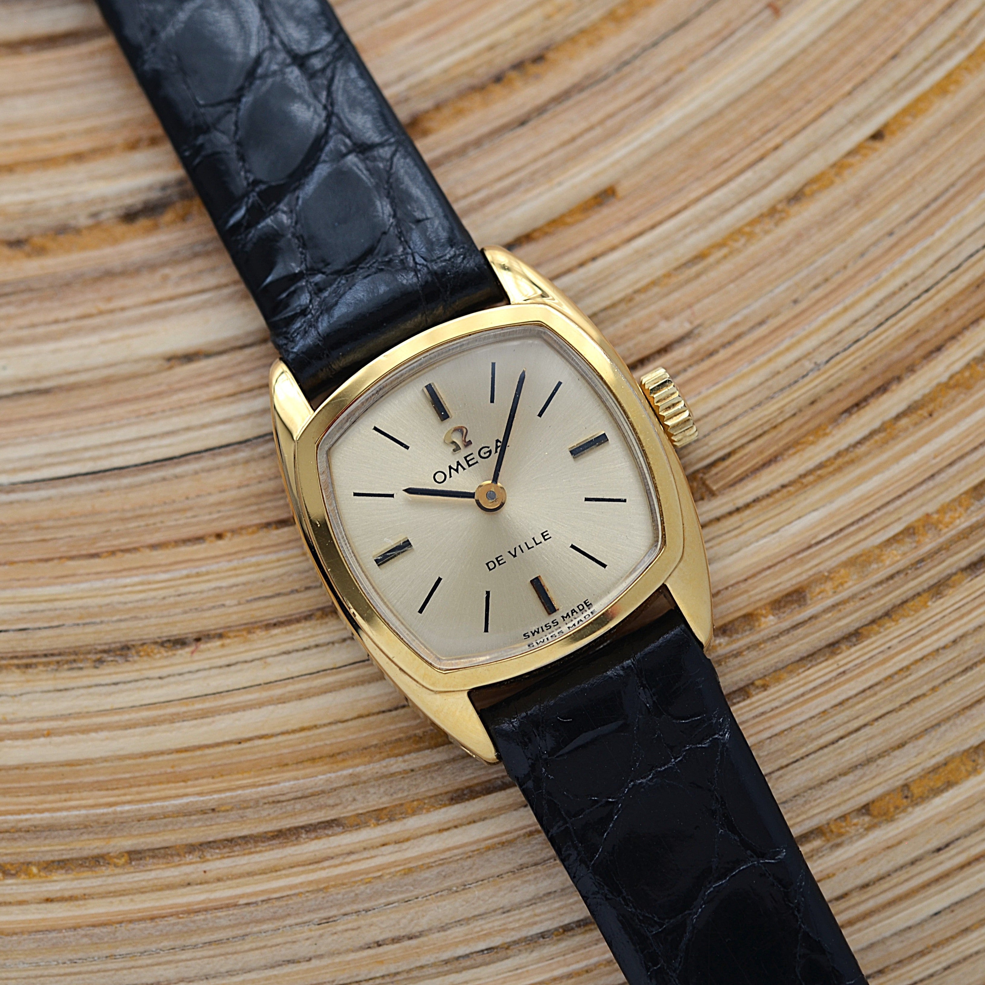 1970年製のオメガ・デヴィルはデッドストックでの入荷。