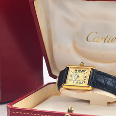 A late-model Must de Cartier Tank that has been sublimely refined.