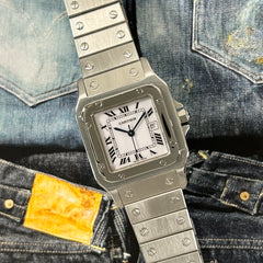 A very practical vintage Santos model.