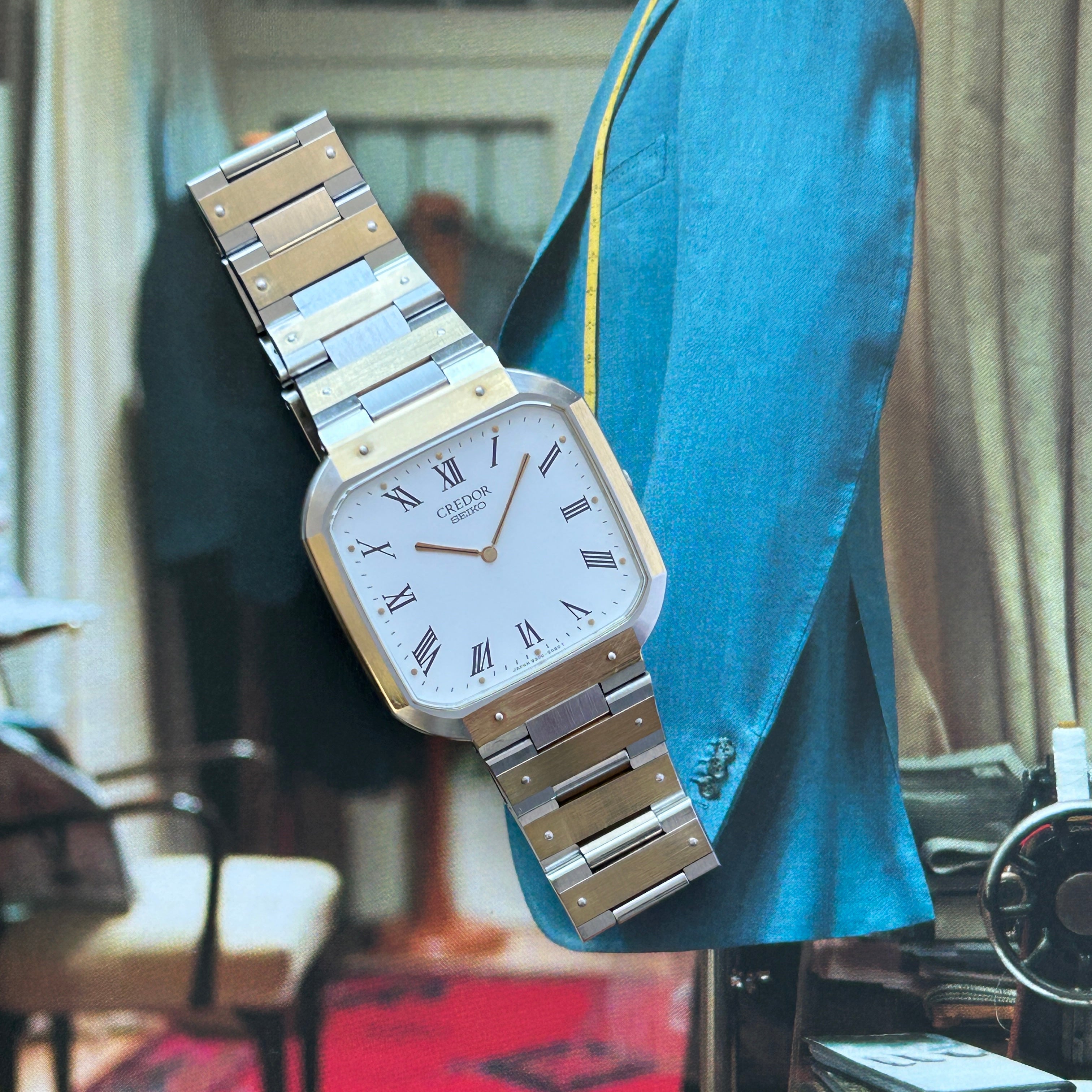 腕時計　海外旅行　お土産 25284-1693-