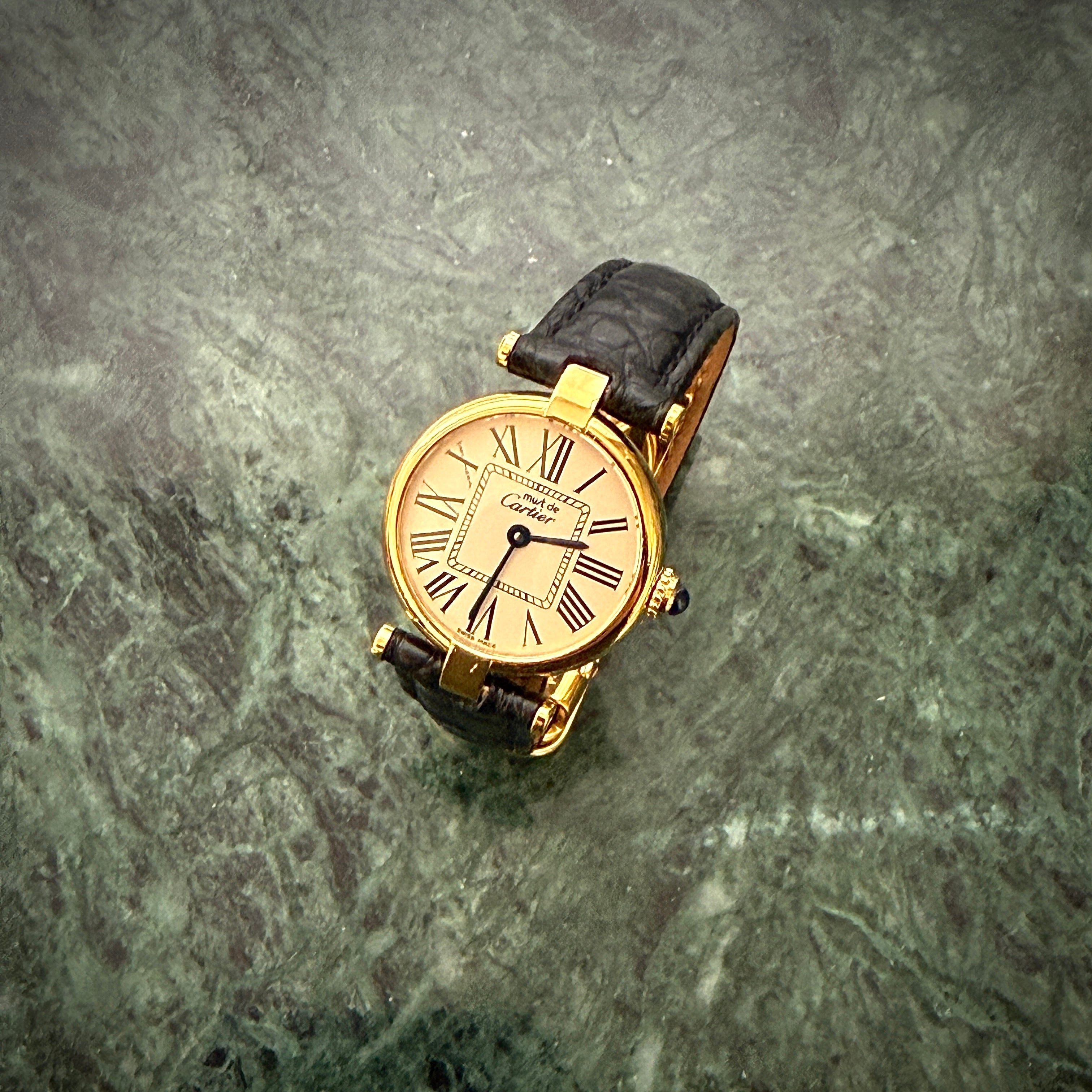 当店でご購入頂いた時計はずっと電池交換無料です。