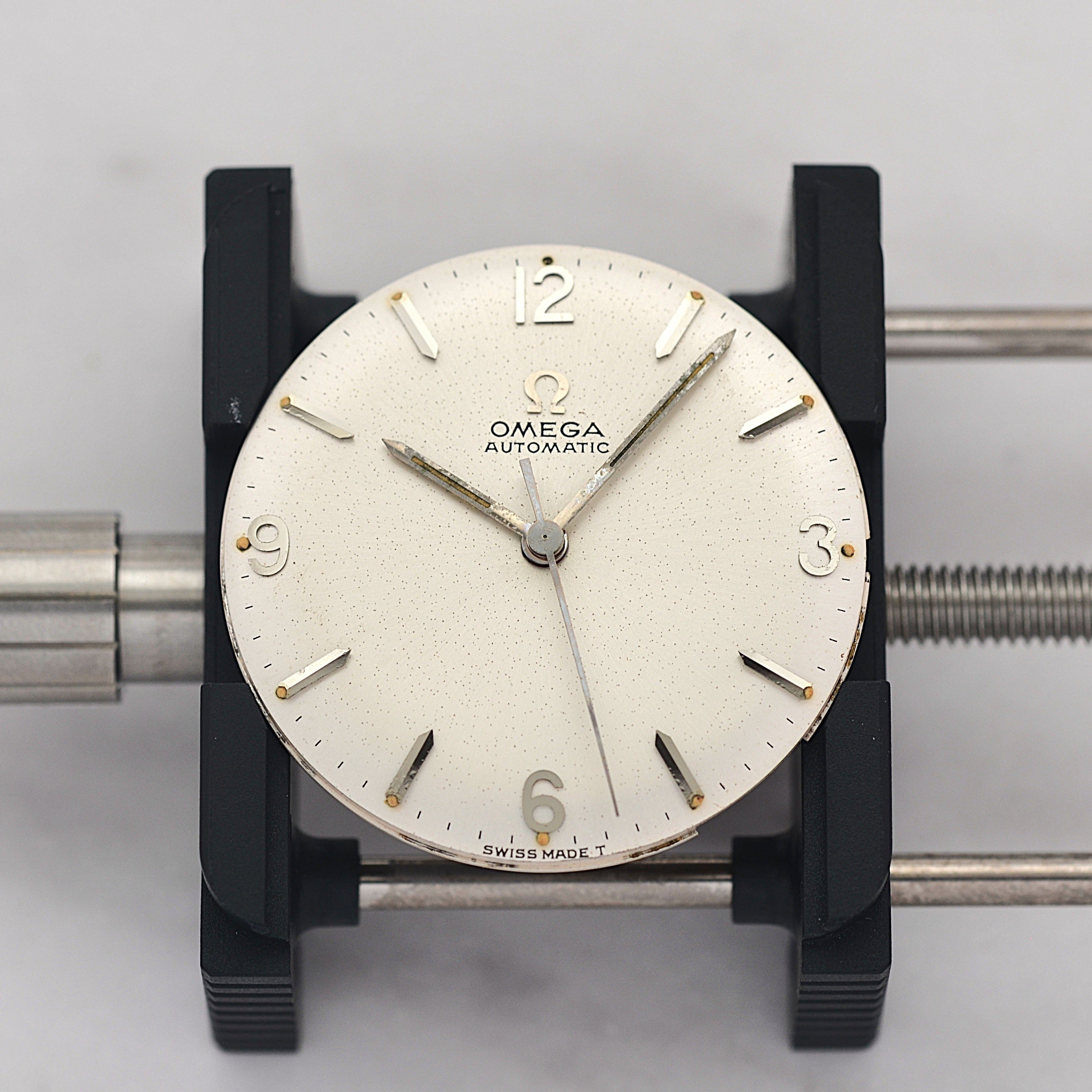 [OMEGA] Omega Automatic SS 12, 3, 6, 9 Cal. 550 with Original Buckle