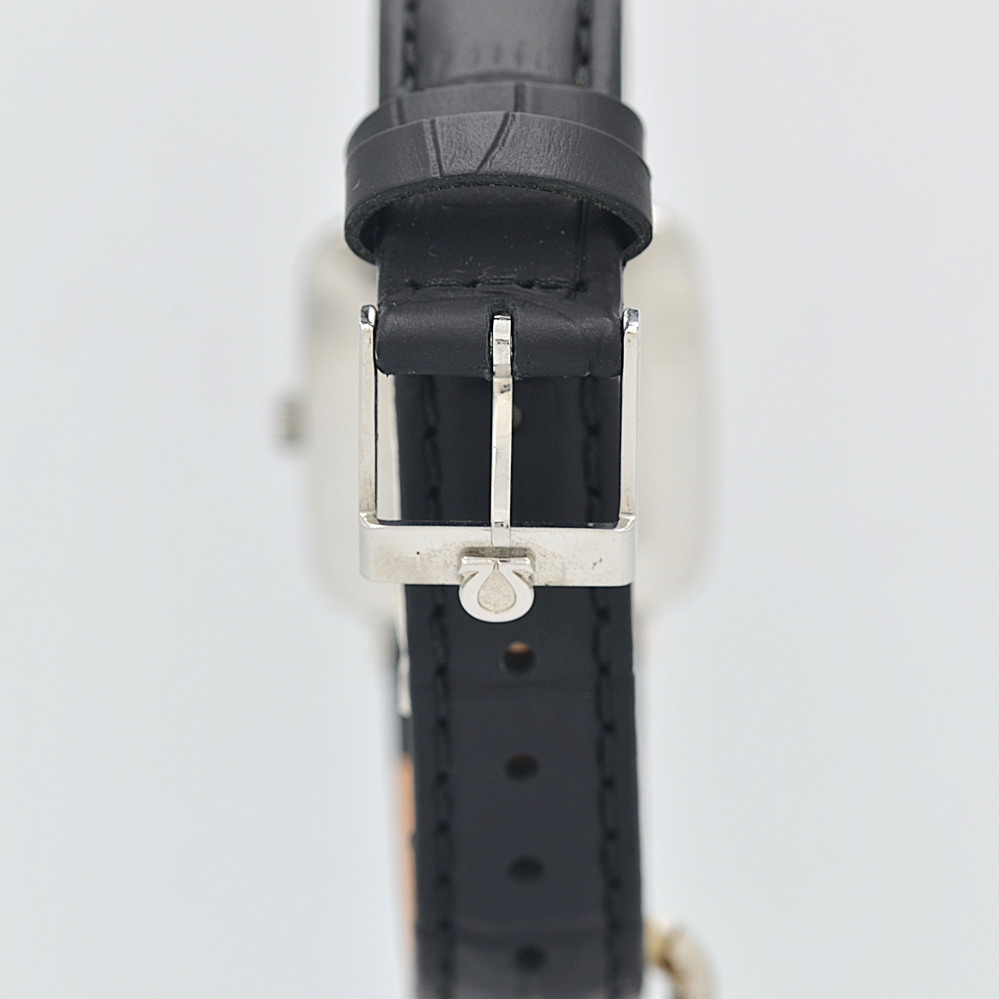 【OMEGA】オメガ ジュネーヴ WGP スクエア Silver ボーイズサイズ 純正尾錠付き