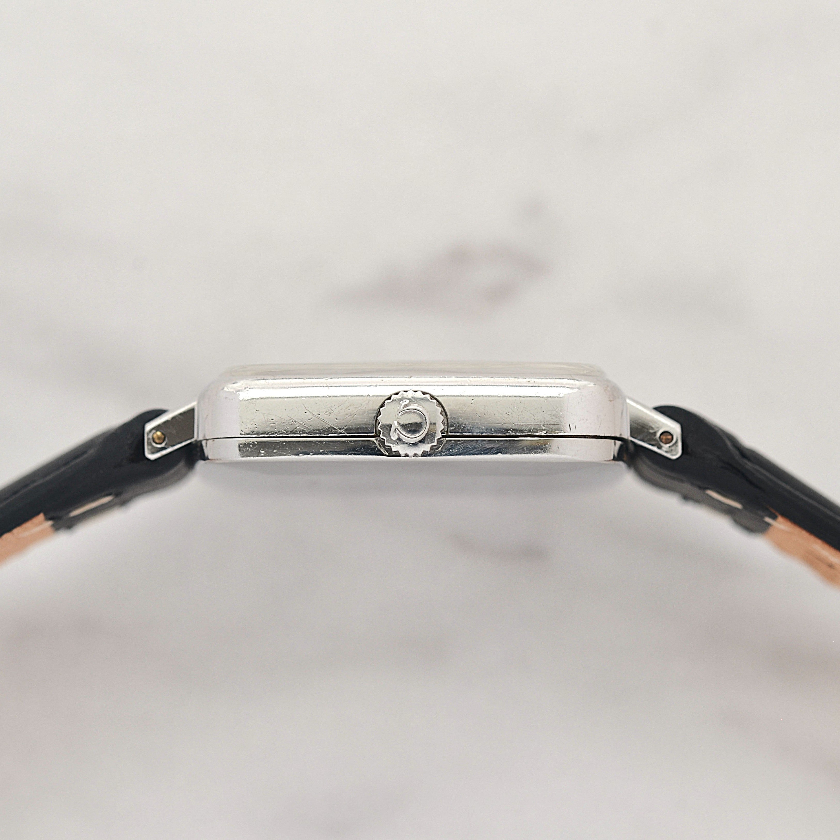 【OMEGA】オメガ ジュネーヴ WGP スクエア Silver ボーイズサイズ 純正尾錠付き
