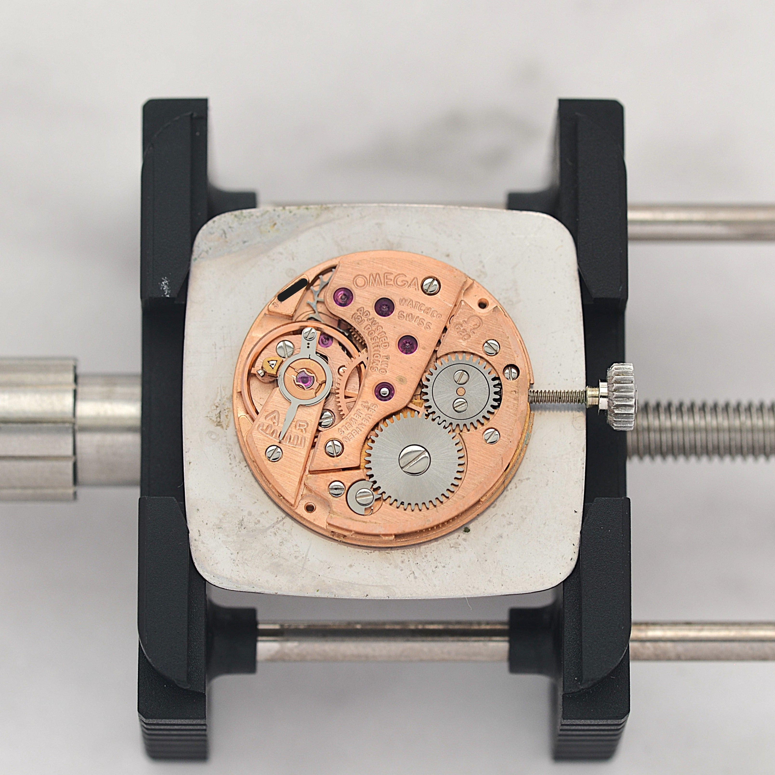 【OMEGA】オメガ ジュネーヴ WGP スクエア Silver ボーイズサイズ 純正尾錠付き