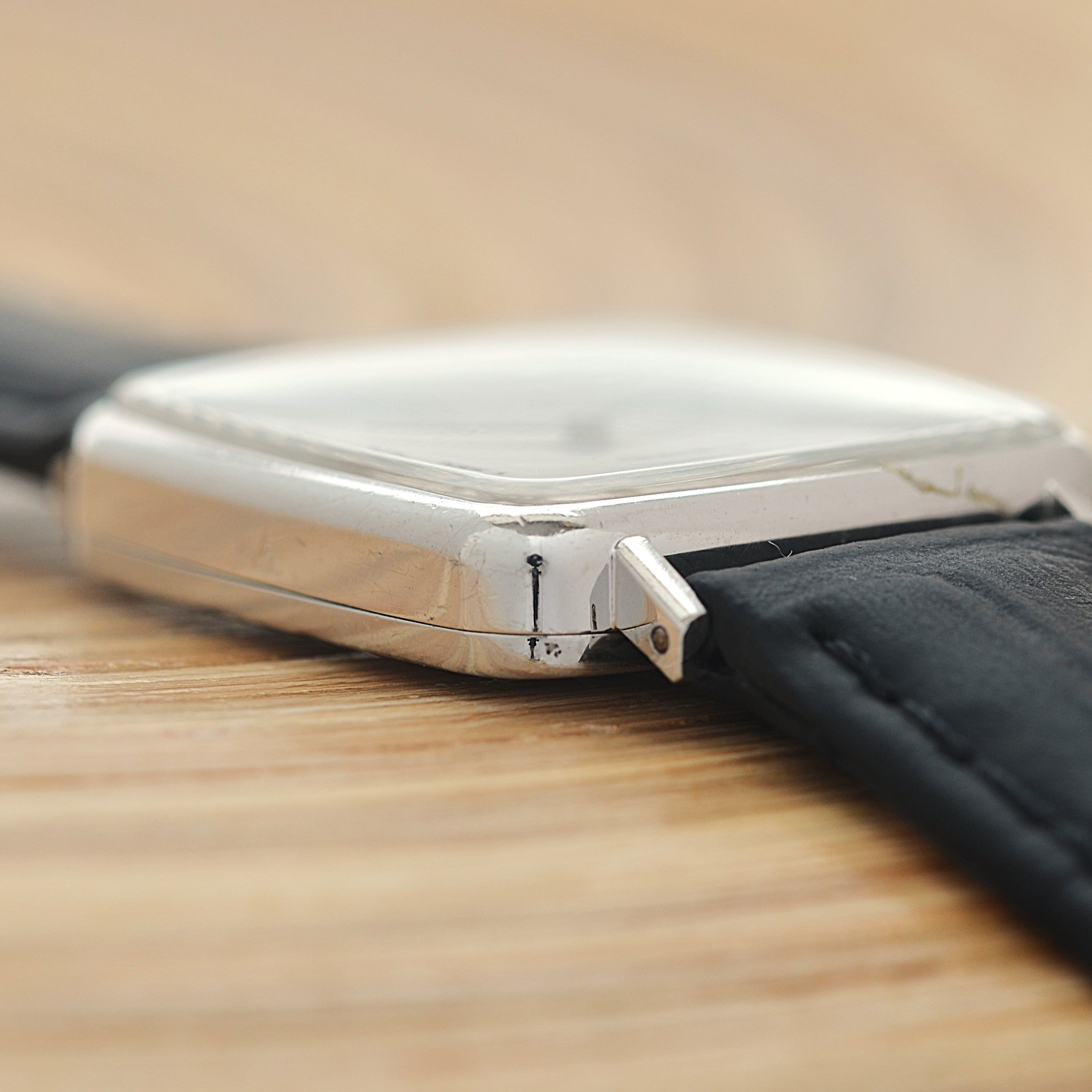 【OMEGA】オメガ ジュネーヴ WGP スクエア Silver ボーイズサイズ 純正尾錠付き