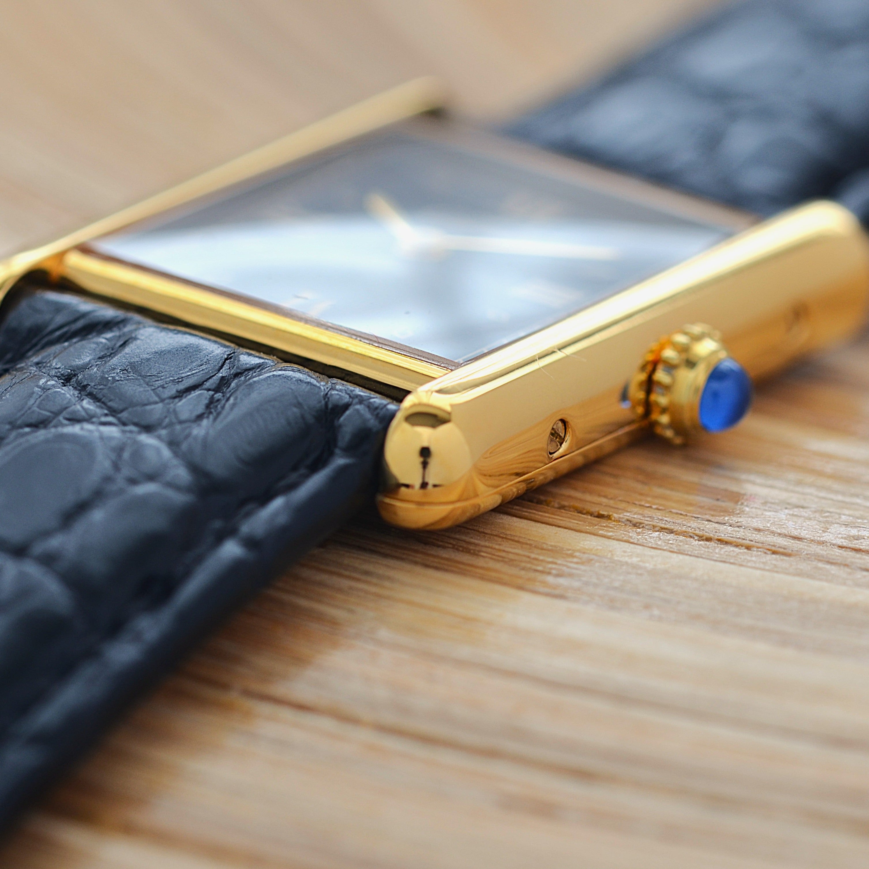 【Cartier】Must Tank LM, Black, 4 Roman numerals, with original deployant buckle, Cartier complete service completed