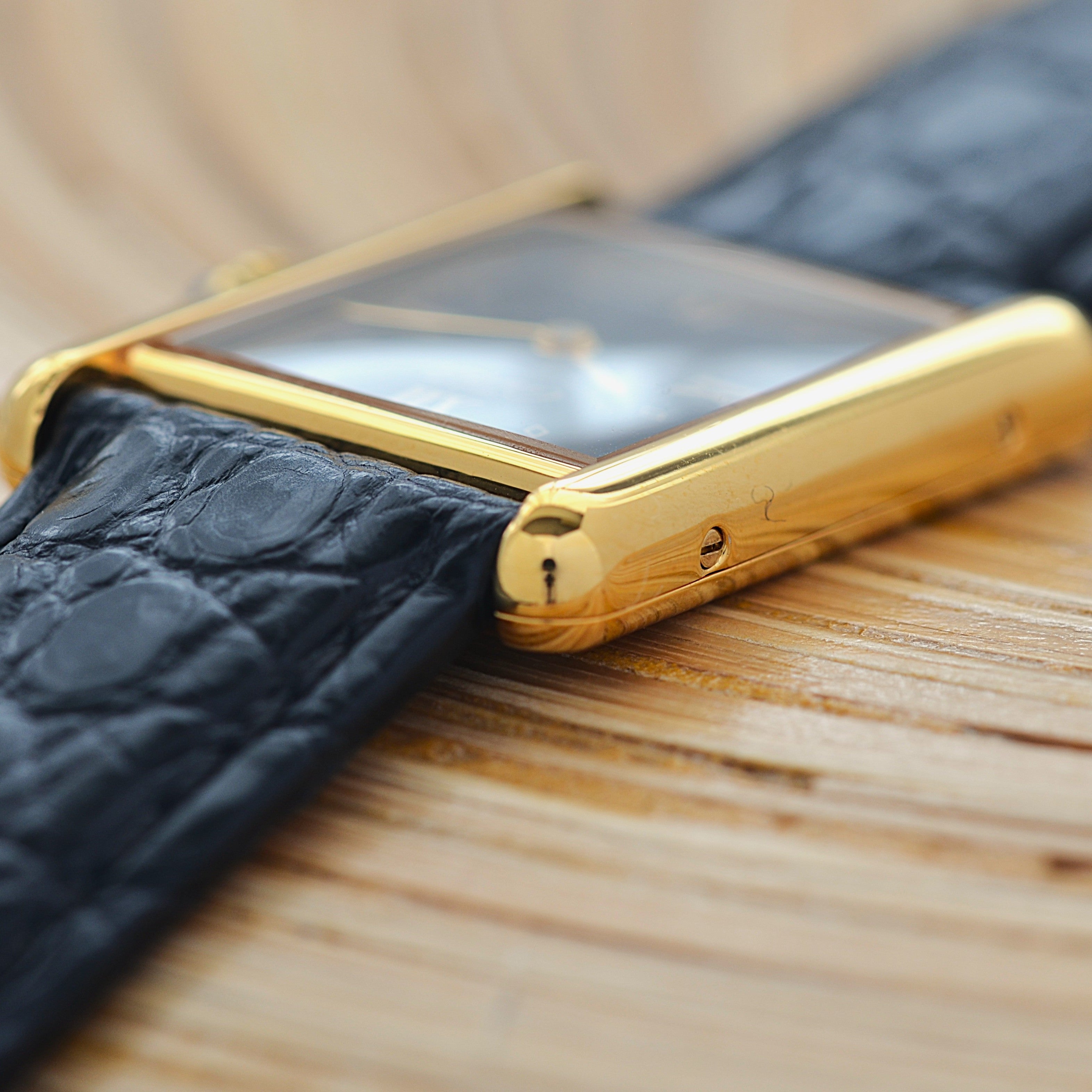 【Cartier】Must Tank LM, Black, 4 Roman numerals, with original deployant buckle, Cartier complete service completed