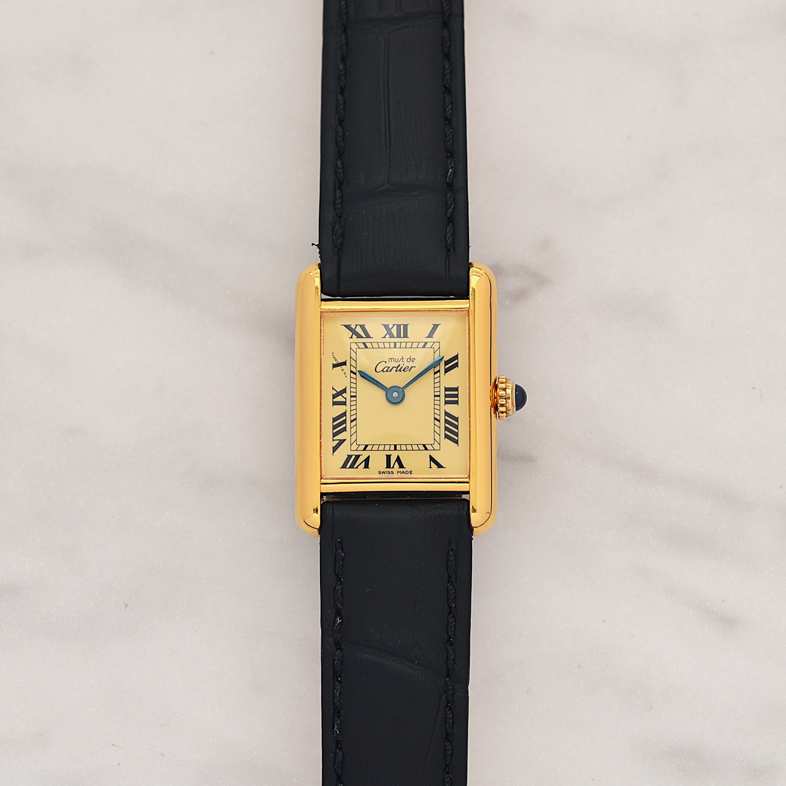 【Cartier】Must Tank SM Ivory Roman SWISSMADE dial with original buckle