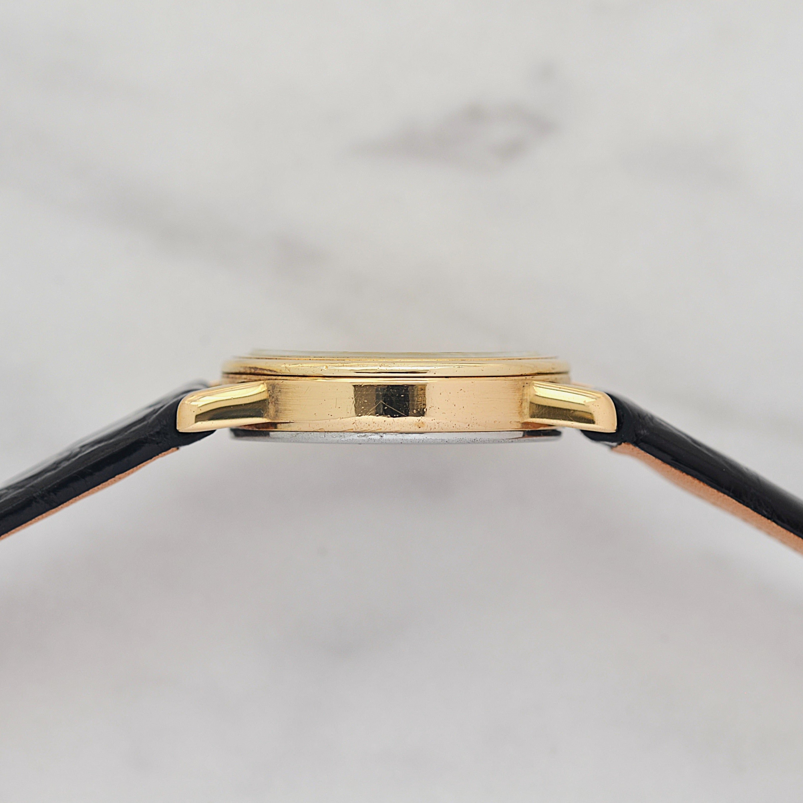 【OMEGA】Omega De Ville GP Round Gold Upright Roman with Original Buckle