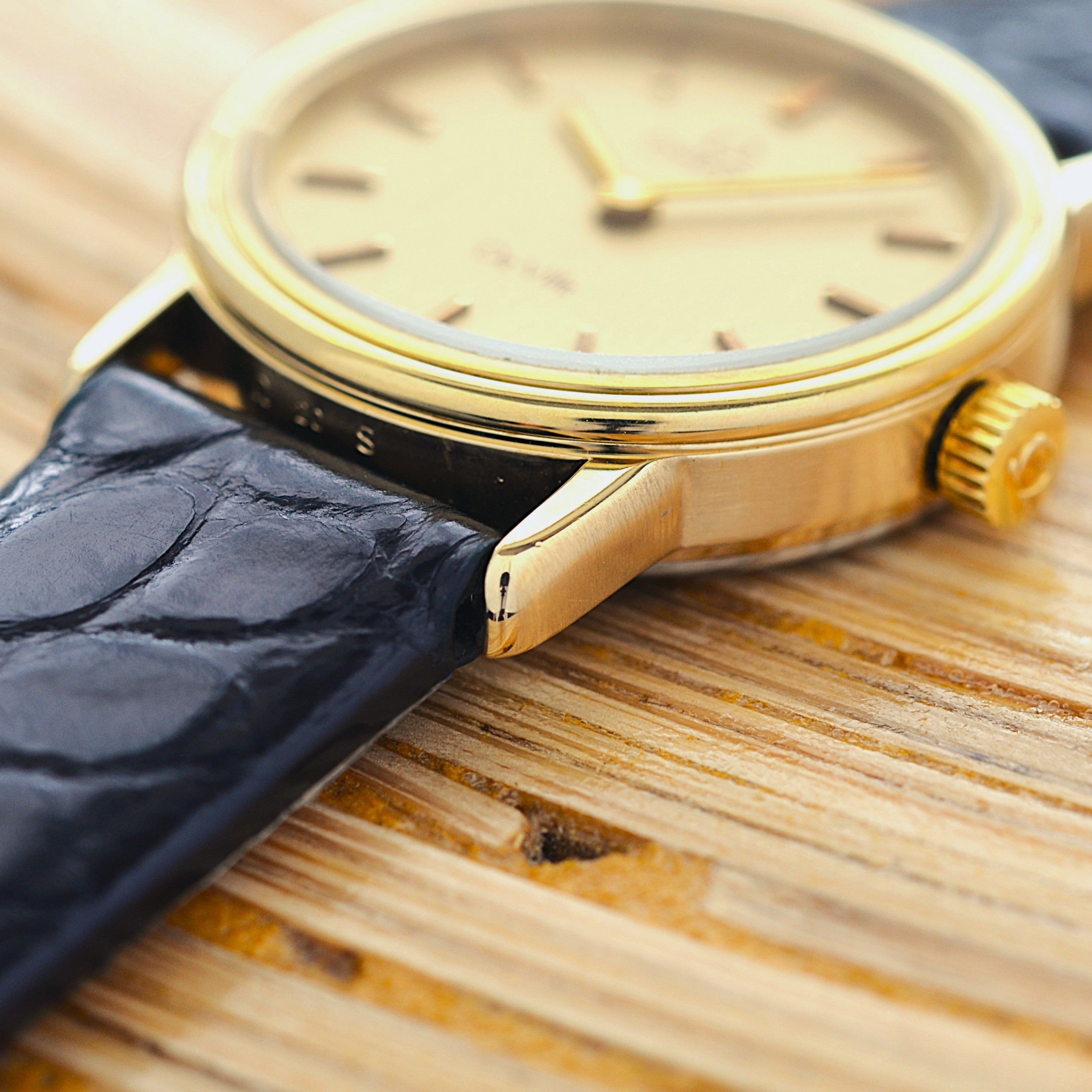 [OMEGA] Omega De Ville GP Round Gold with Genuine Buckle
