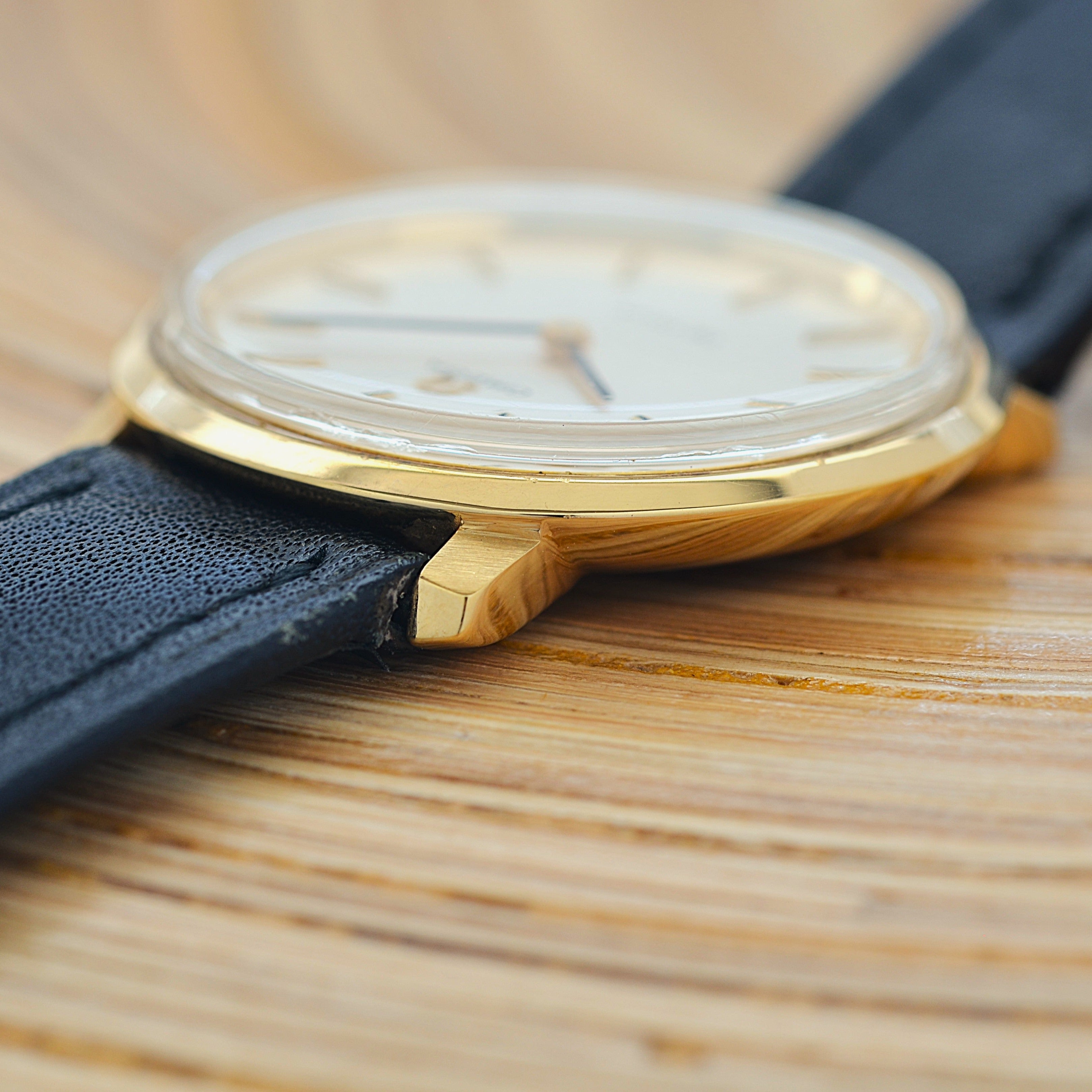 【OMEGA】オメガ デヴィル GP ワンピースケース Gold デッドストック