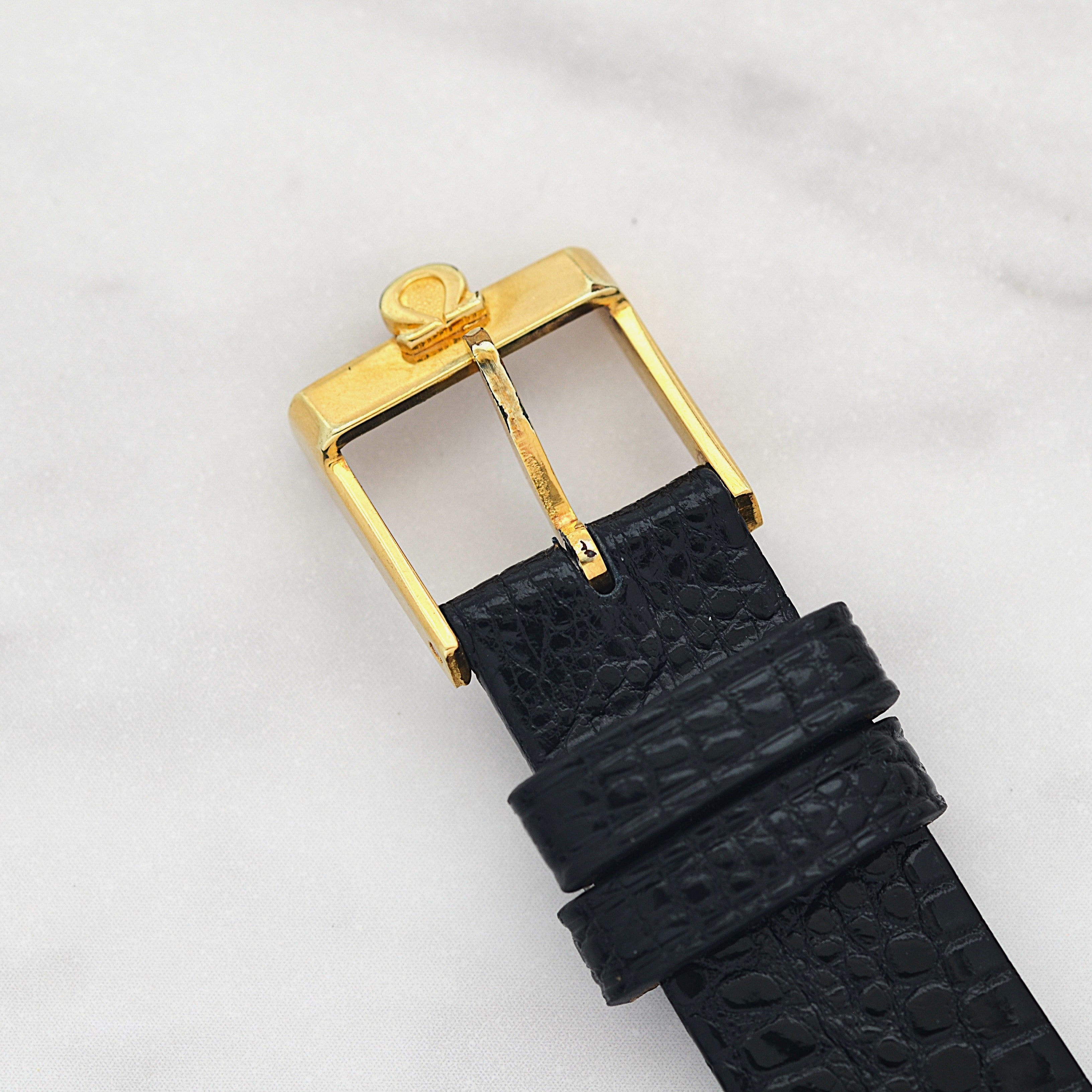 [OMEGA] Omega DeVille GP Cushion Case with Original Gold Buckle, New old stock