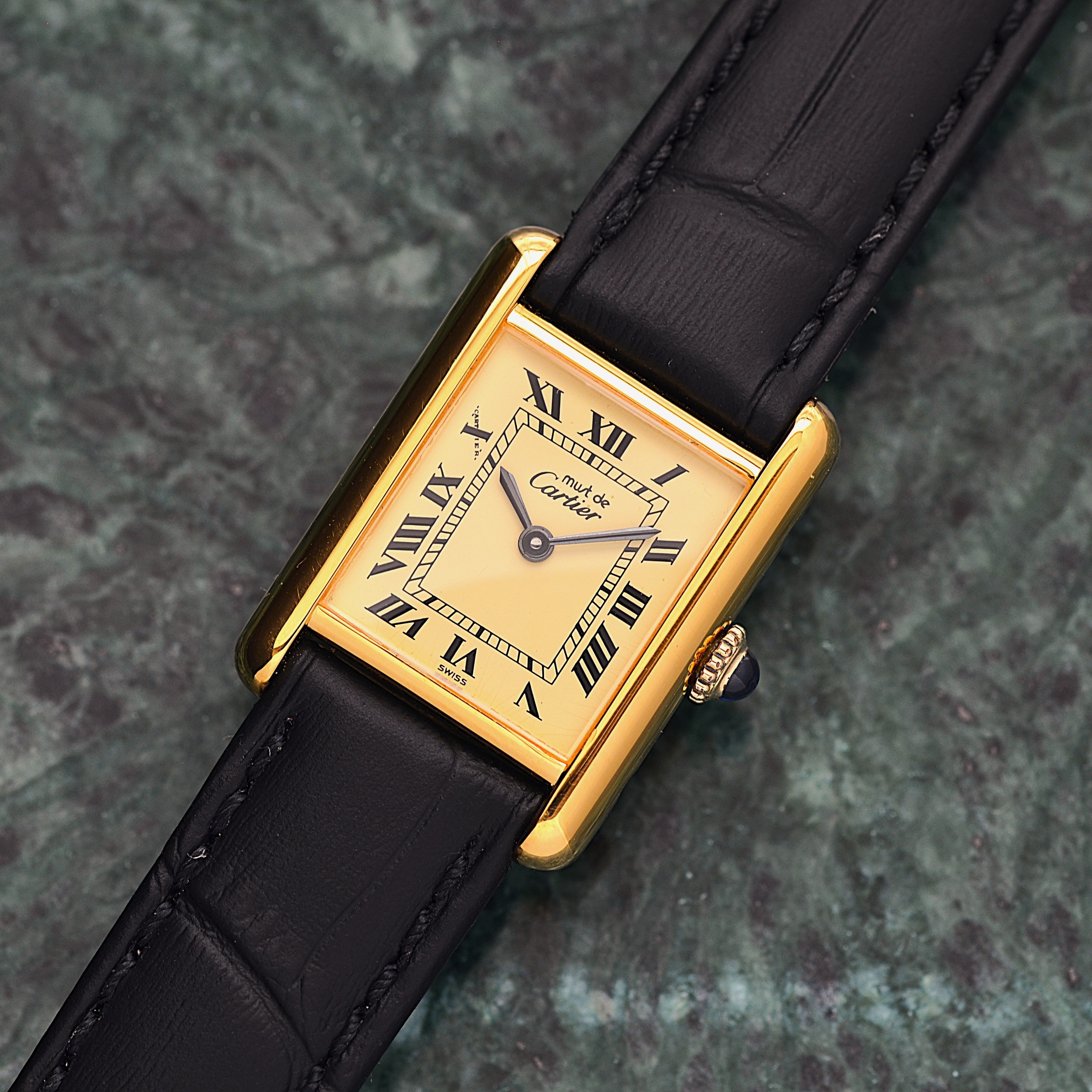 【Cartier】 Cartier Must Tank SM Ivory Roman Dial Manual Winding with Original Buckle