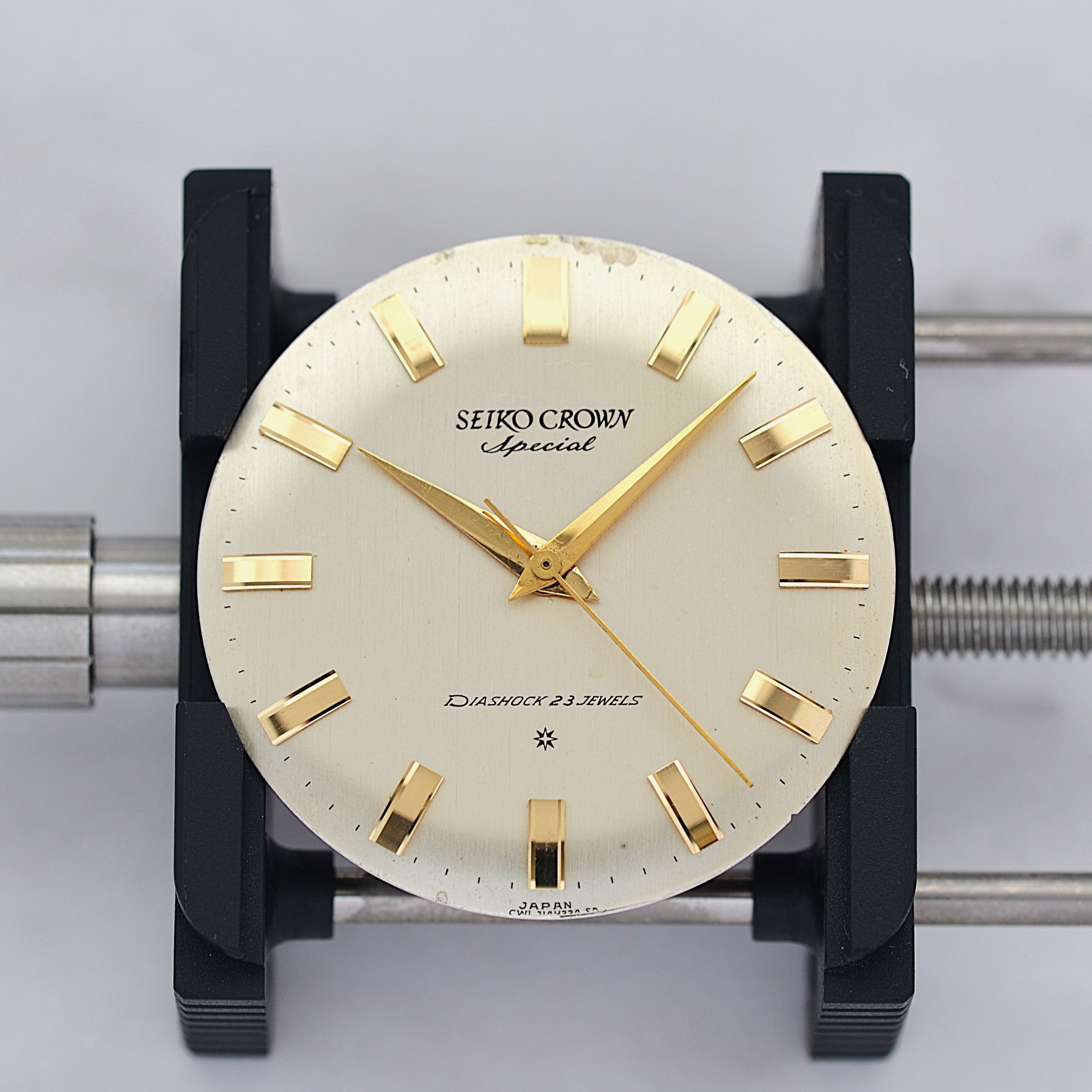 【SEIKO】Seiko Crown Special 14K YGF Fat Index with Original Buckle, Manufactured September 1962
