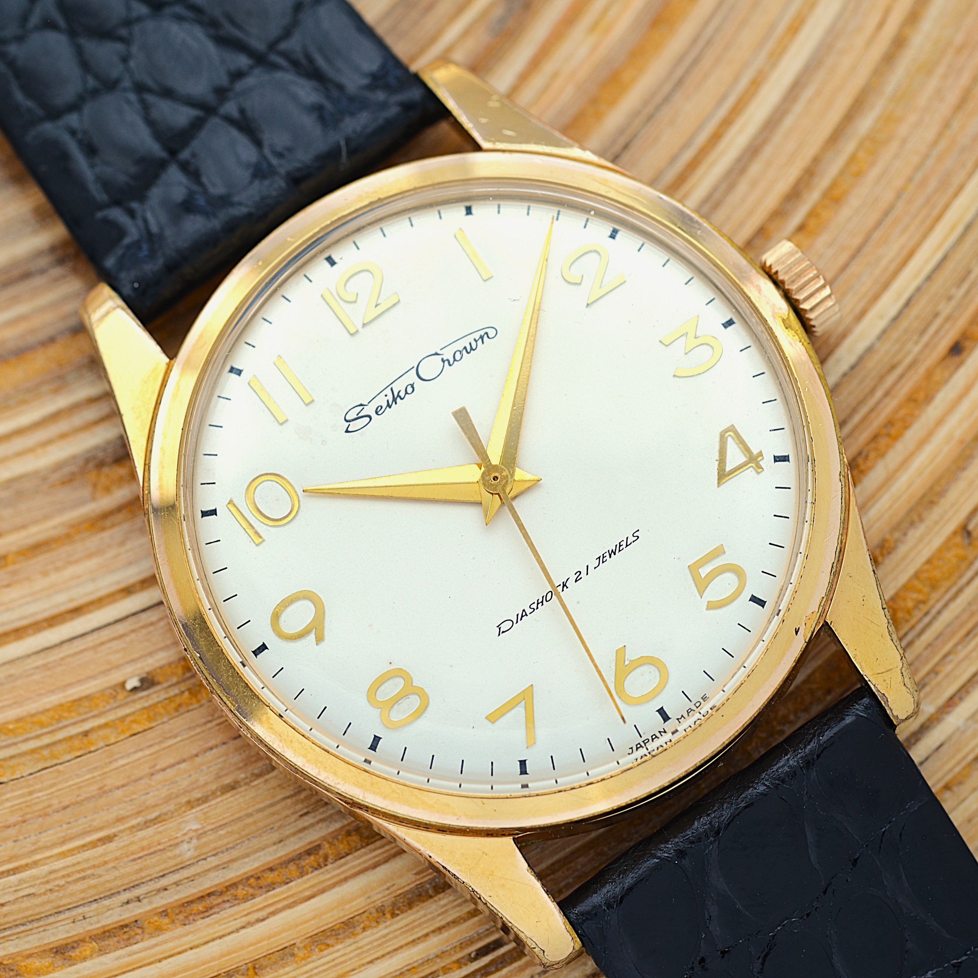 【SEIKO】Seiko Crown GP All-Numeral Raised Arabic, with Original Buckle, Manufactured May 1963