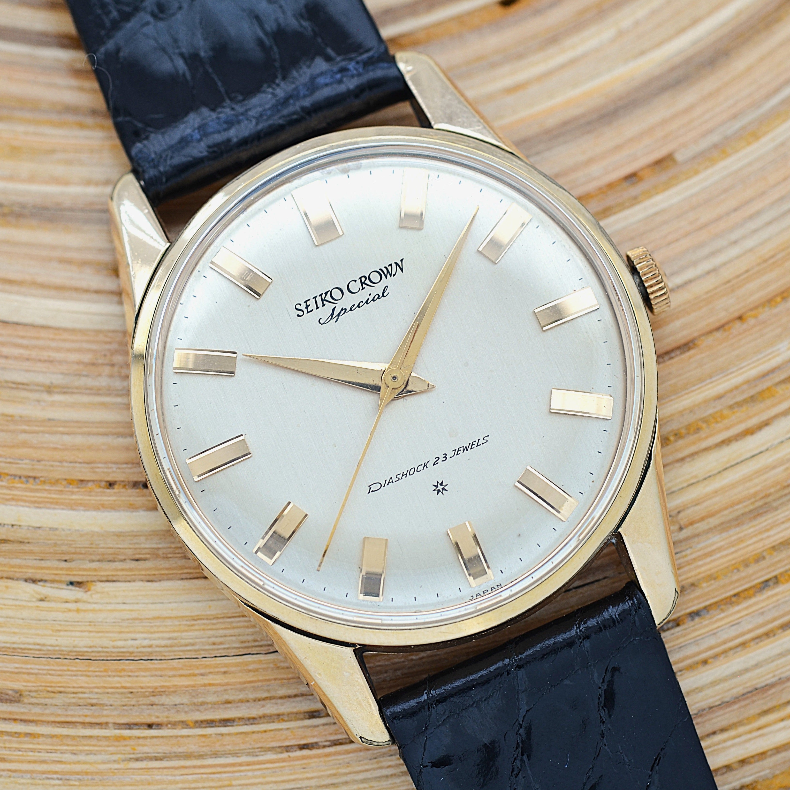 【SEIKO】Seiko Crown Special 14K YGF Fat Index with Original Buckle, Manufactured September 1962