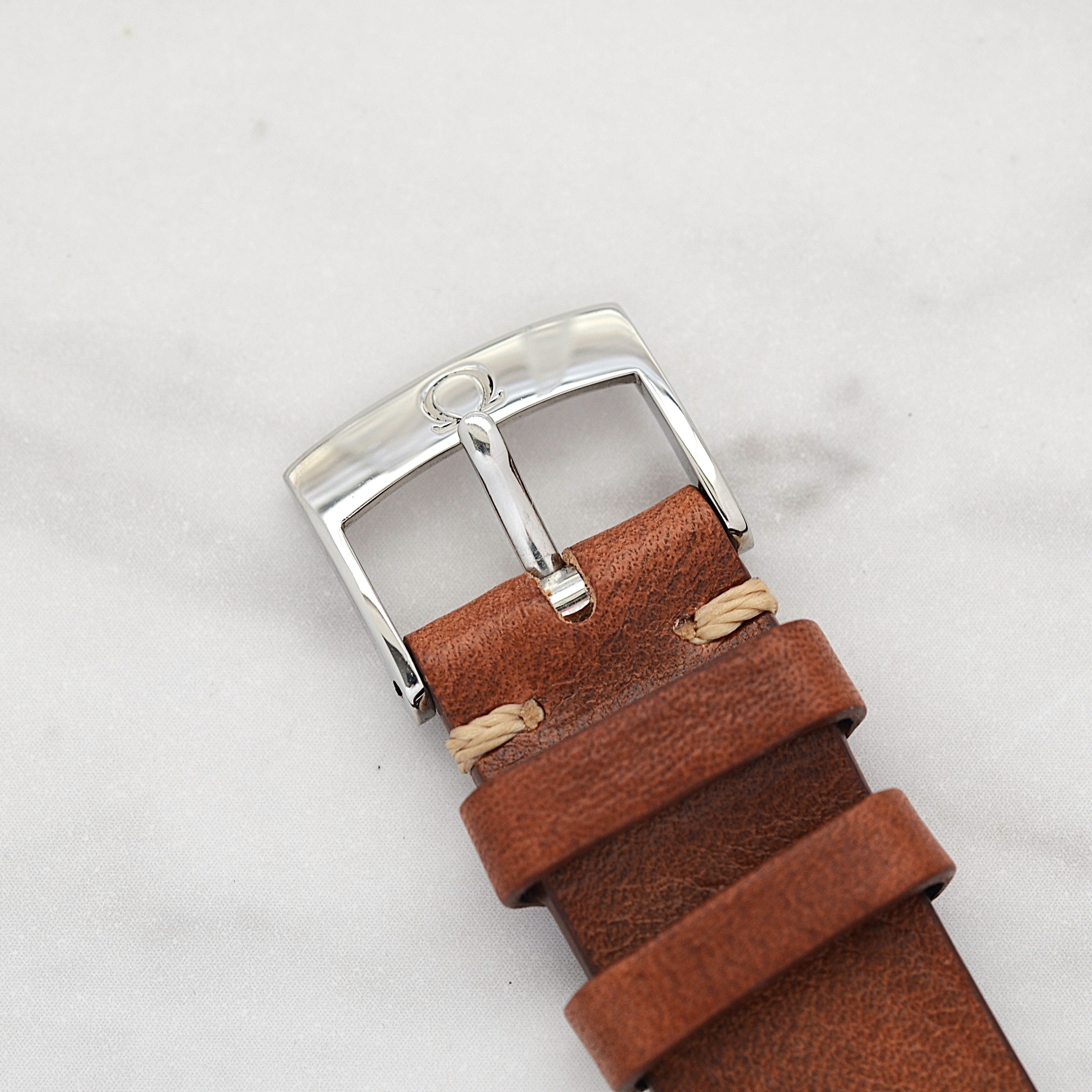 【OMEGA】オメガ ジュネーヴ SS ラウンド Cal.601 Silver 純正尾錠付き