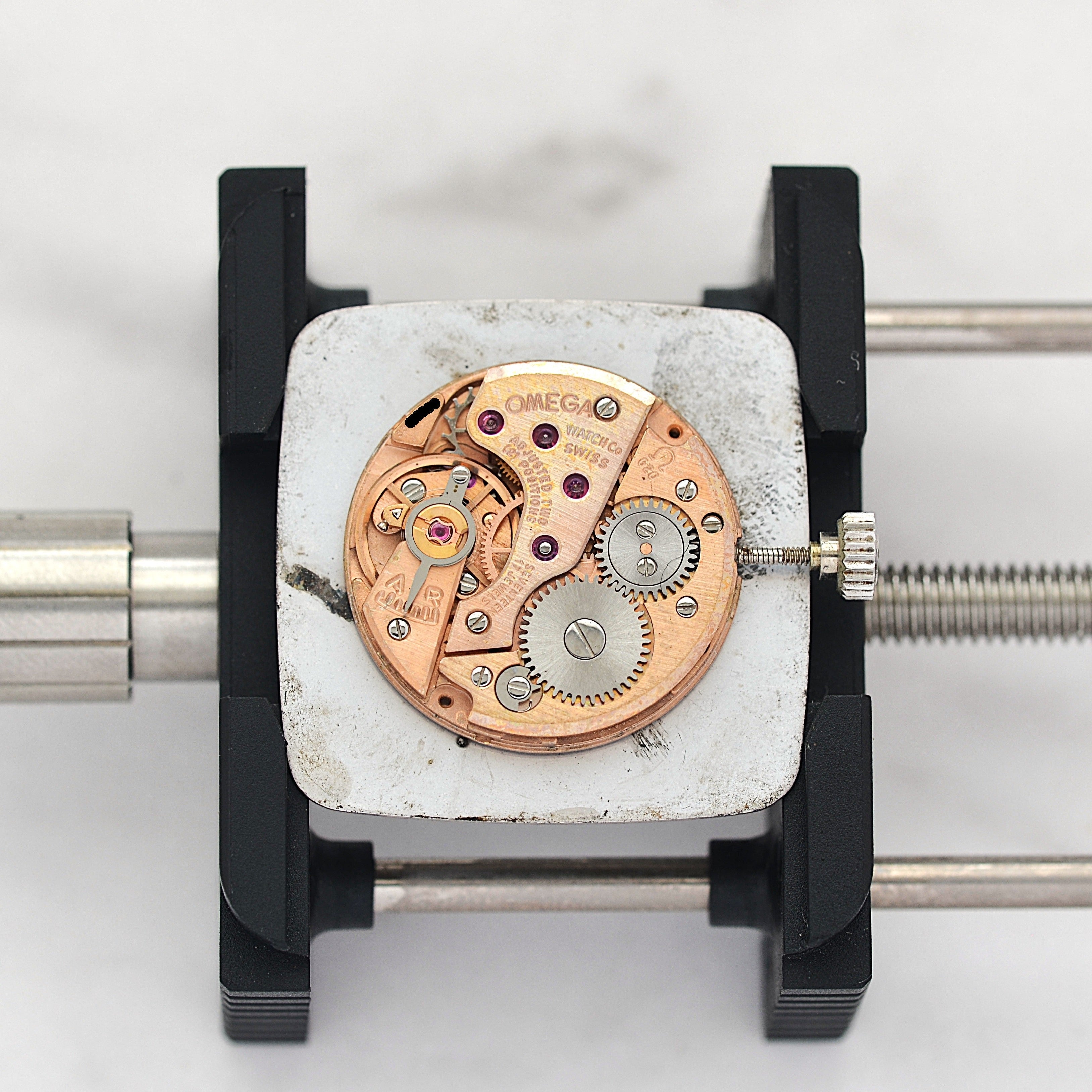 【OMEGA】オメガ ジュネーヴ WGP スクエア Silver ボーイズサイズ 純正尾錠付き