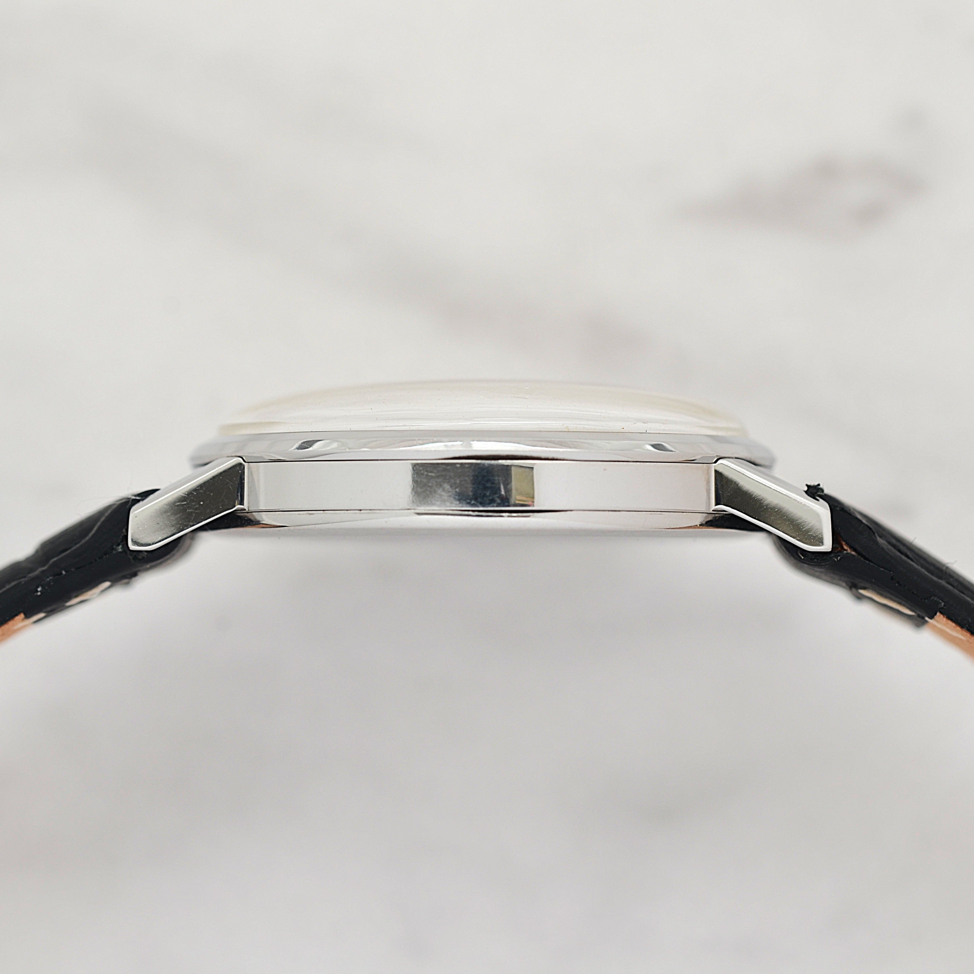 【OMEGA】オメガ ジュネーヴ SS ボーイズサイズ 全数字アップライトアラビアインデックス 純正尾錠付き