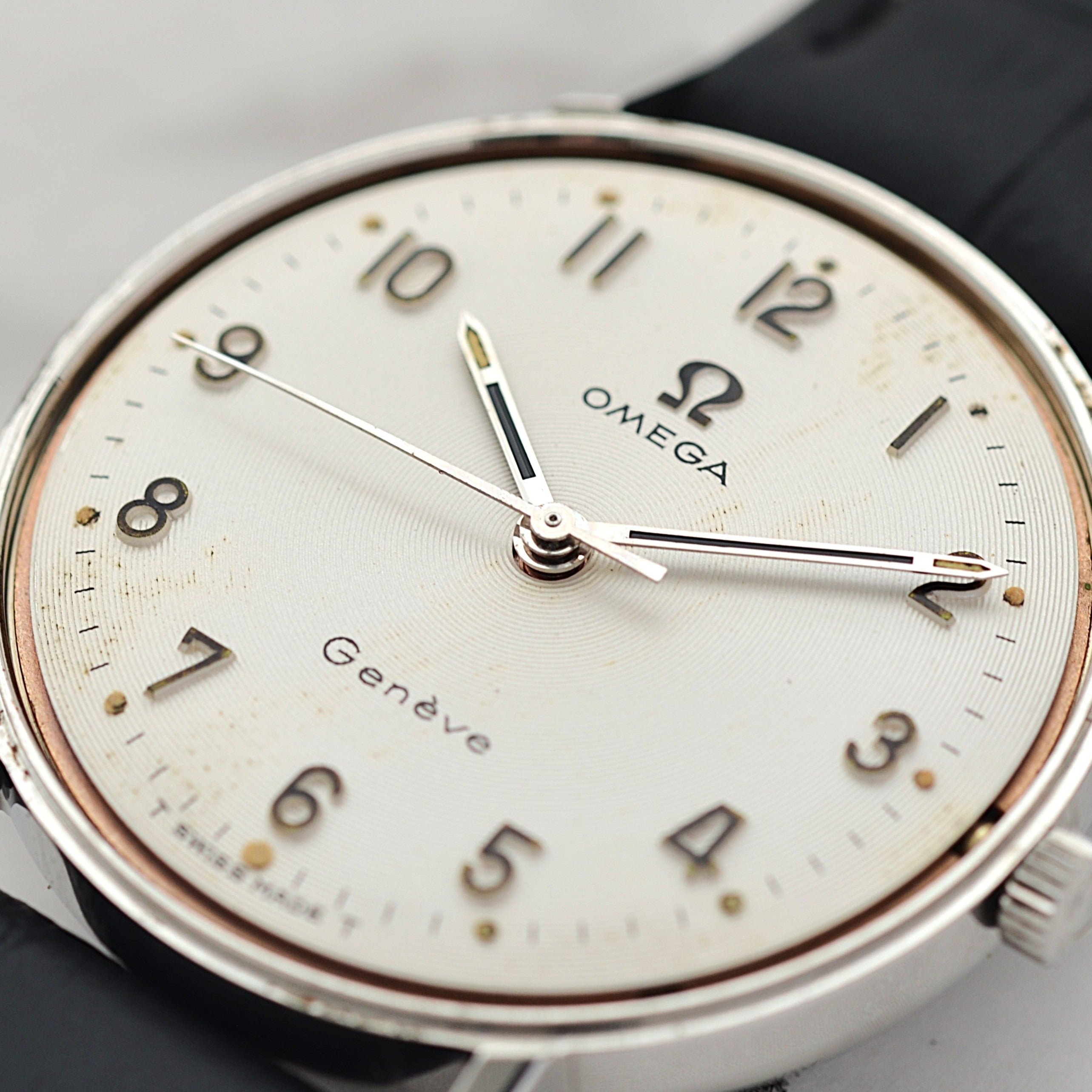 【OMEGA】オメガ ジュネーヴ SS ボーイズサイズ 全数字アップライトアラビアインデックス 純正尾錠付き