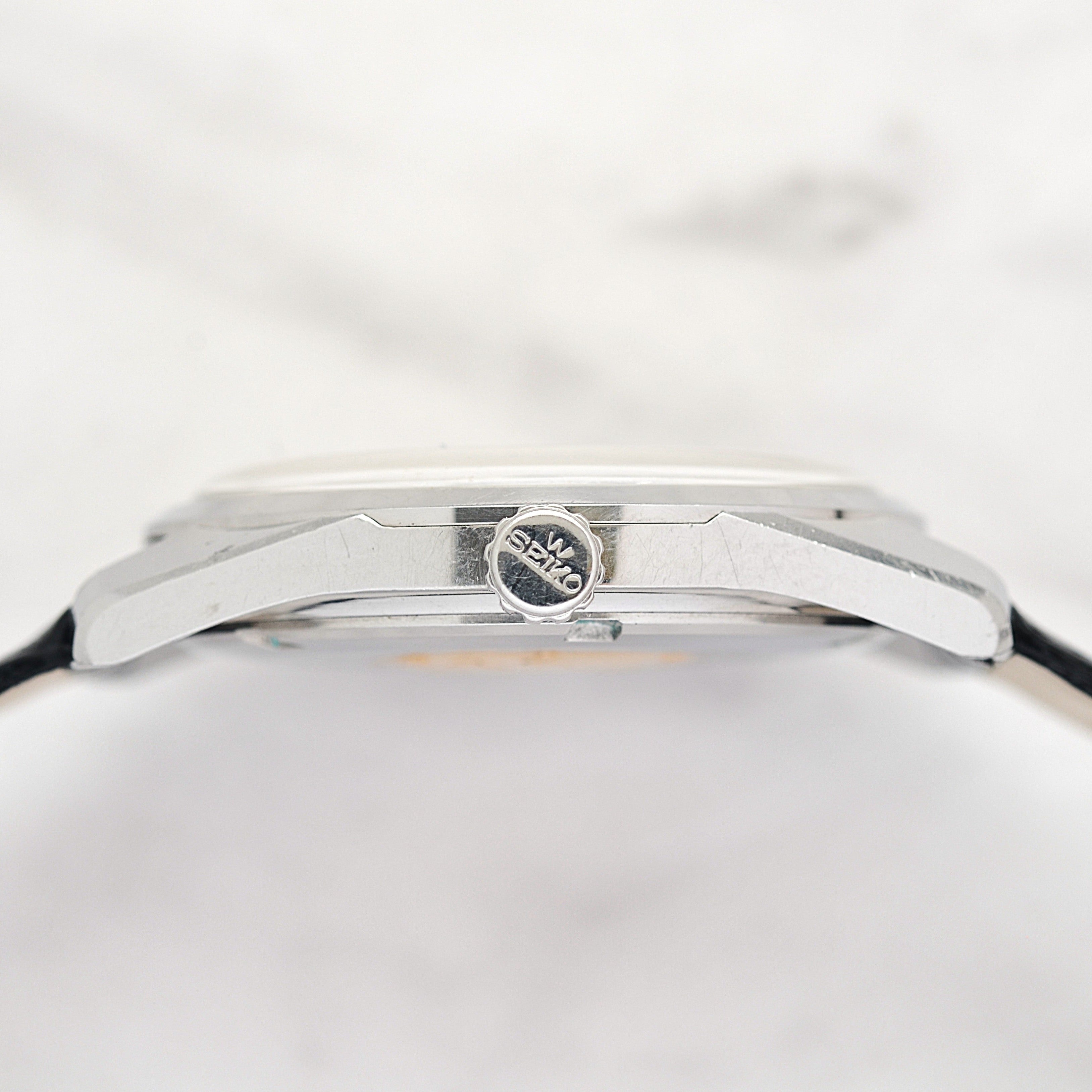 【SEIKO】セイコー グランドセイコー2nd 5722-9990 前期型ADダイヤル 純正尾錠付き 1965年8月製造