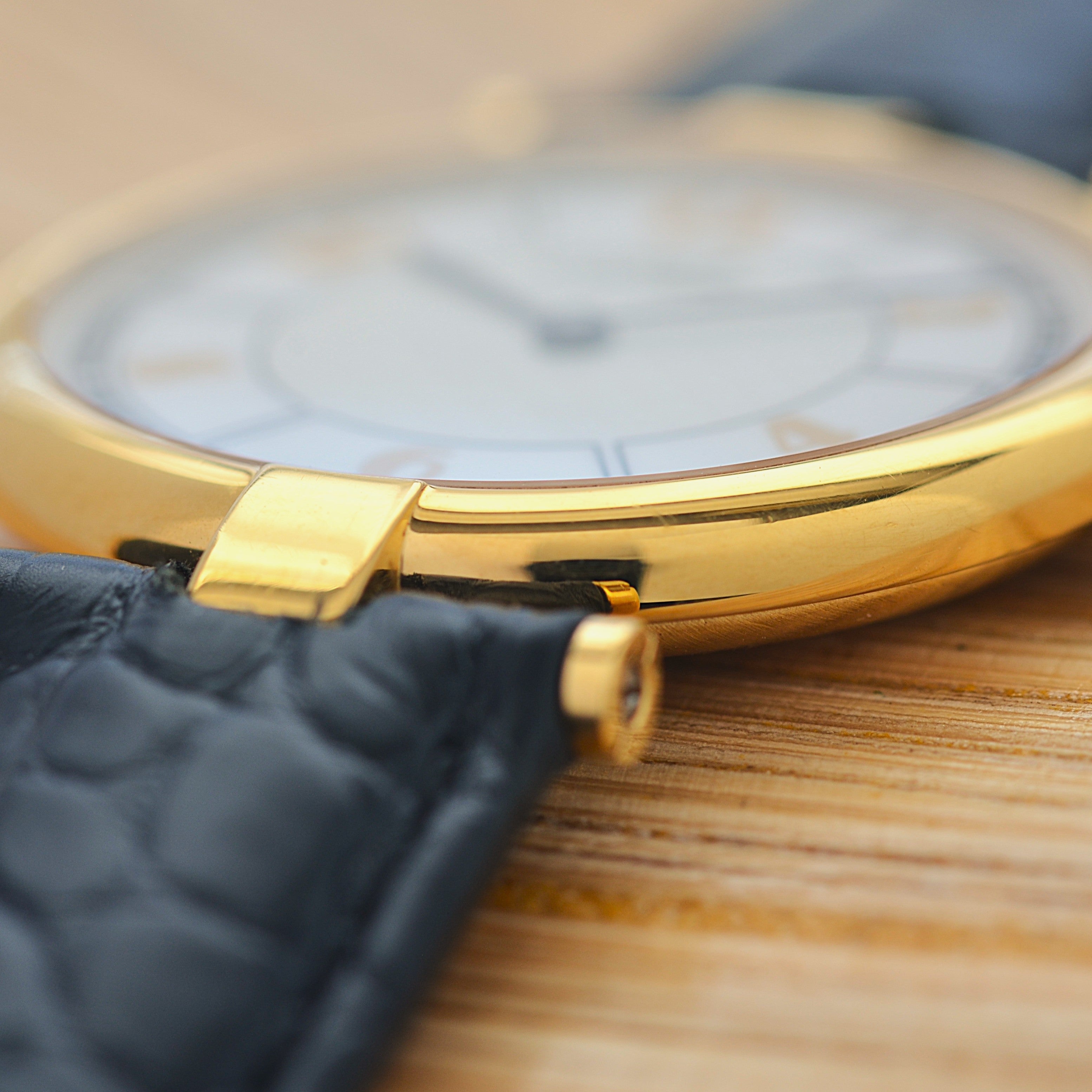 【Cartier】Cartier Must Vendôme LM,Scattered Arabic Numerals, with Original Deployment Buckle, Complete with Box and Papers
