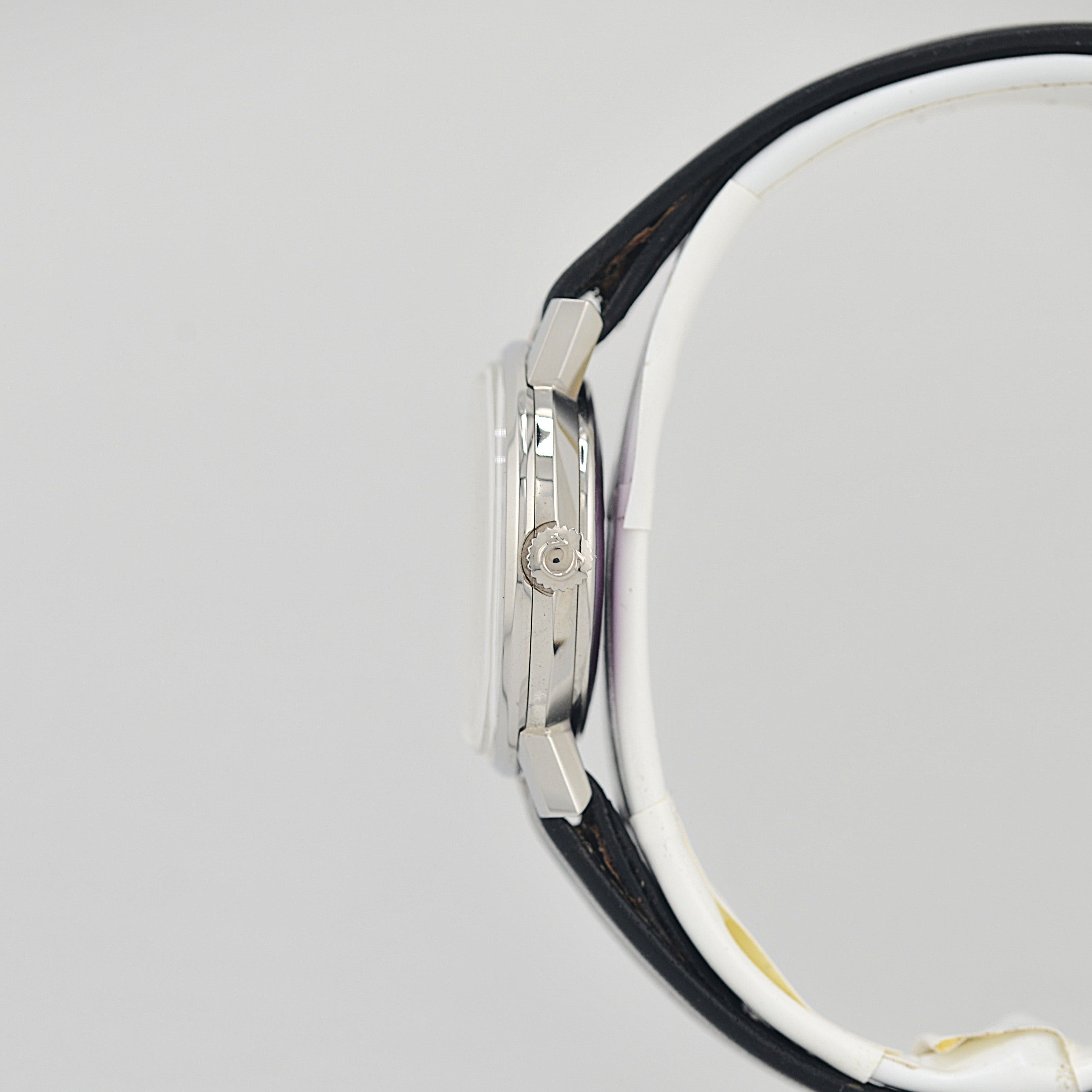 【OMEGA】オメガ ジュネーヴ SS ラウンド Silver デッドストック 純正尾錠付き