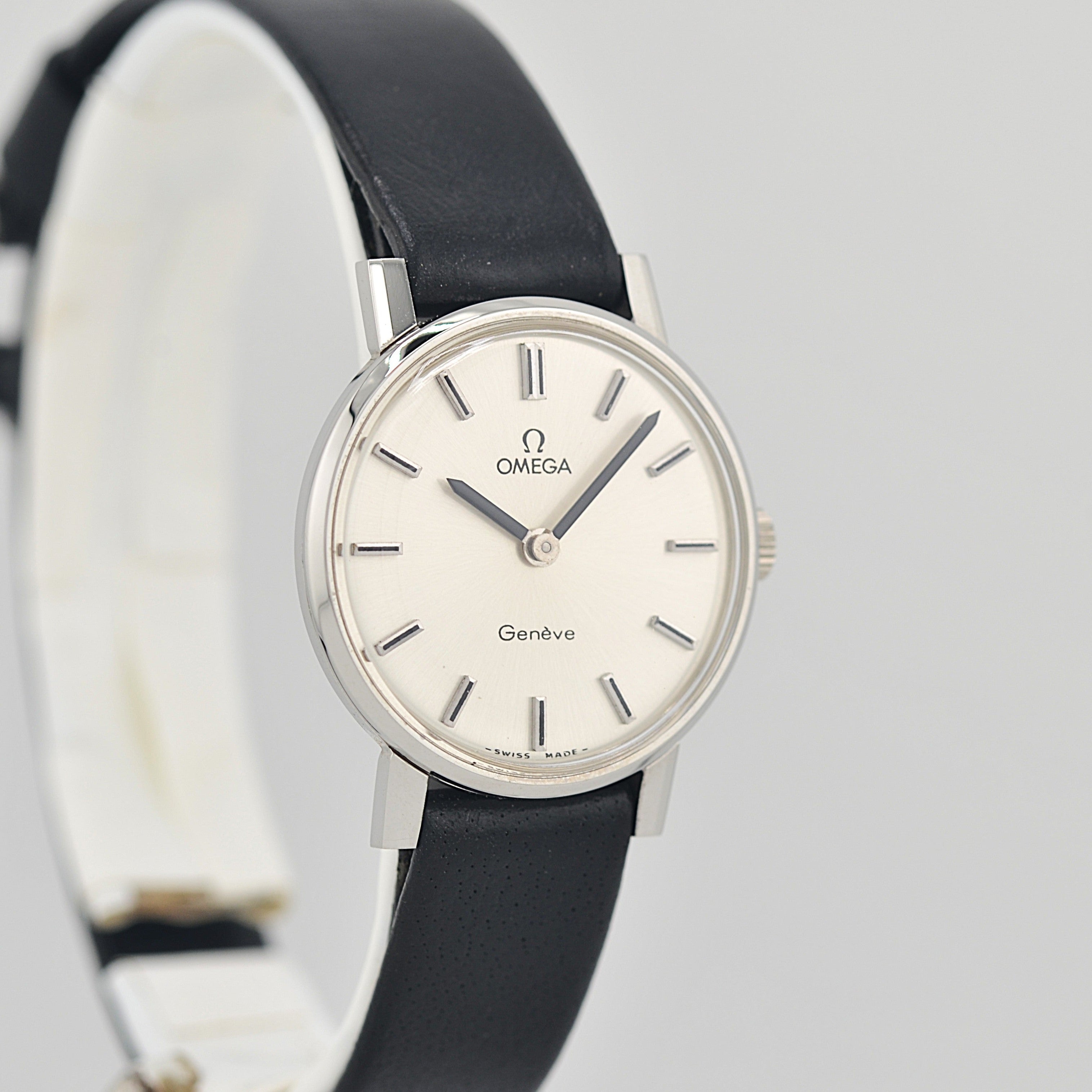 【OMEGA】オメガ ジュネーヴ SS ラウンド Silver デッドストック 純正尾錠付き