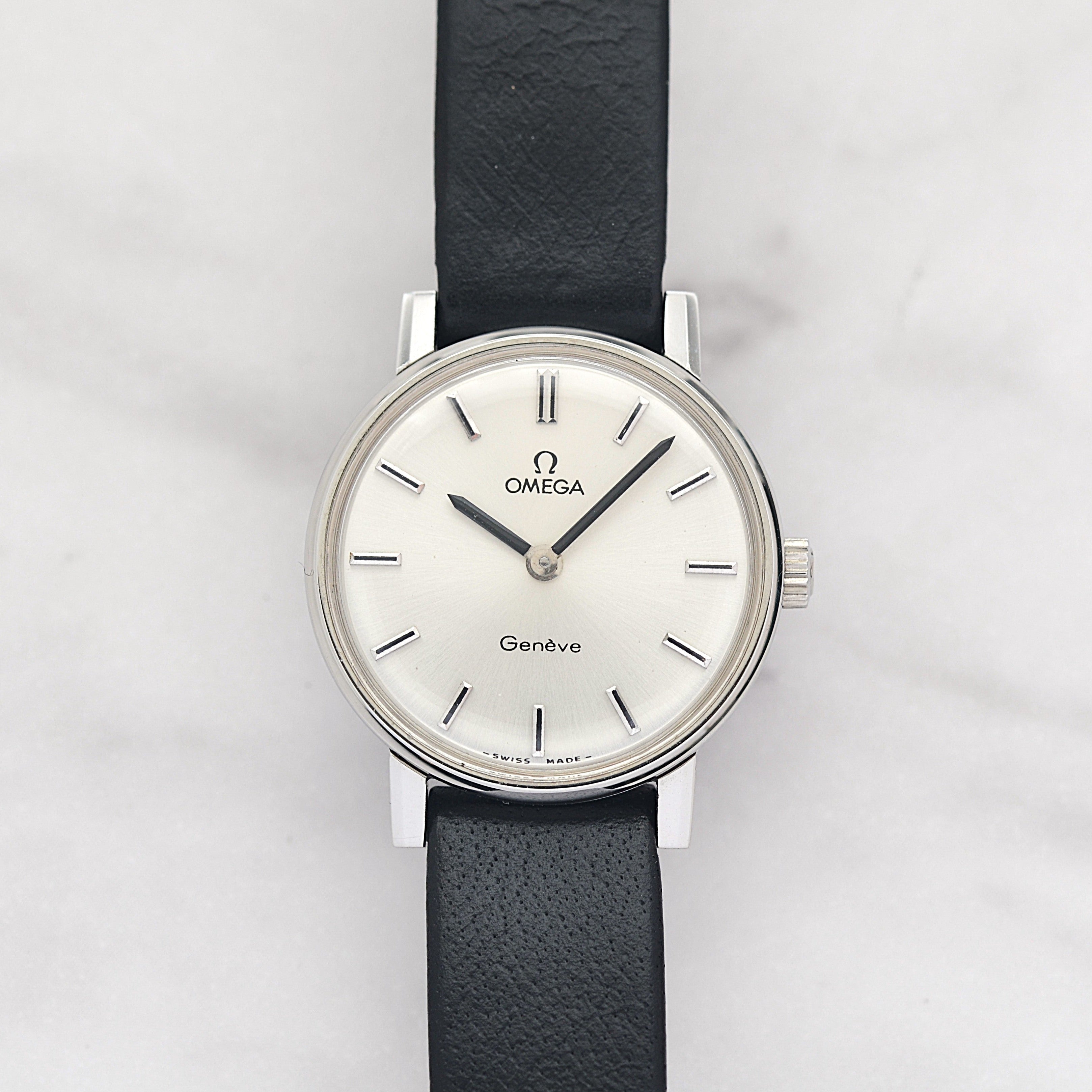 【OMEGA】オメガ ジュネーヴ SS ラウンド Silver デッドストック 純正尾錠付き