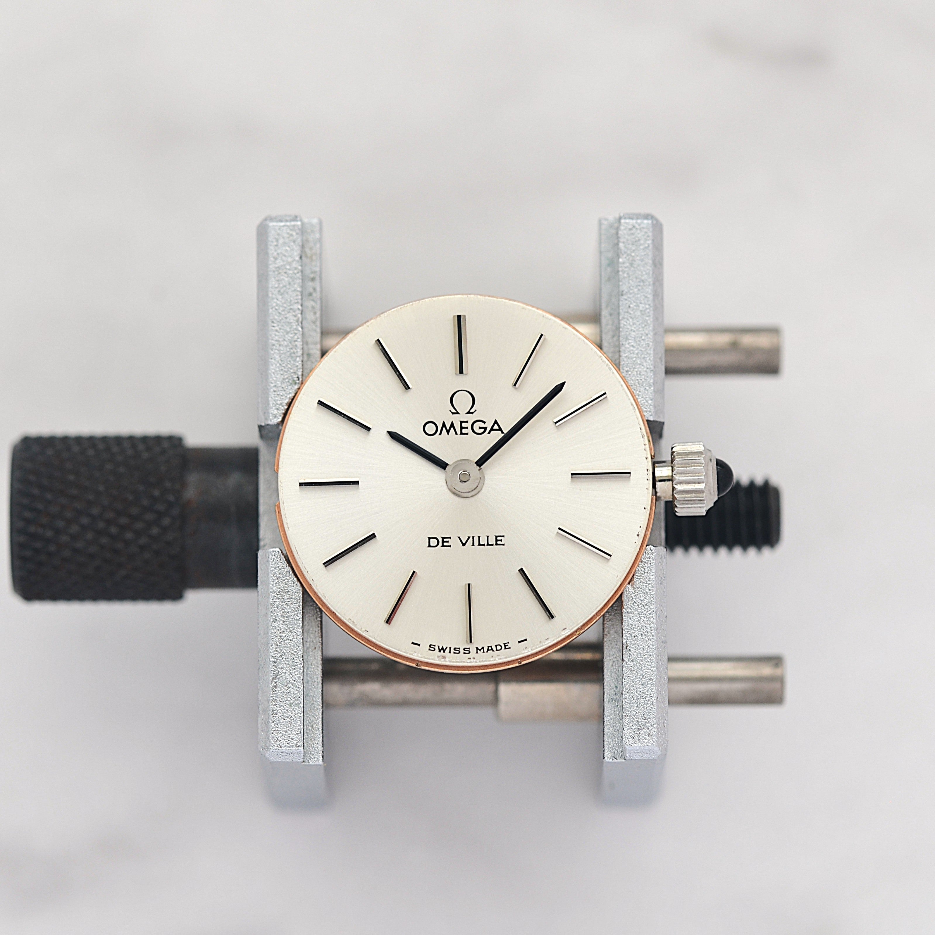 【OMEGA】オメガ デヴィル SS ミニラウンド Silver デッドストック 純正尾錠付き