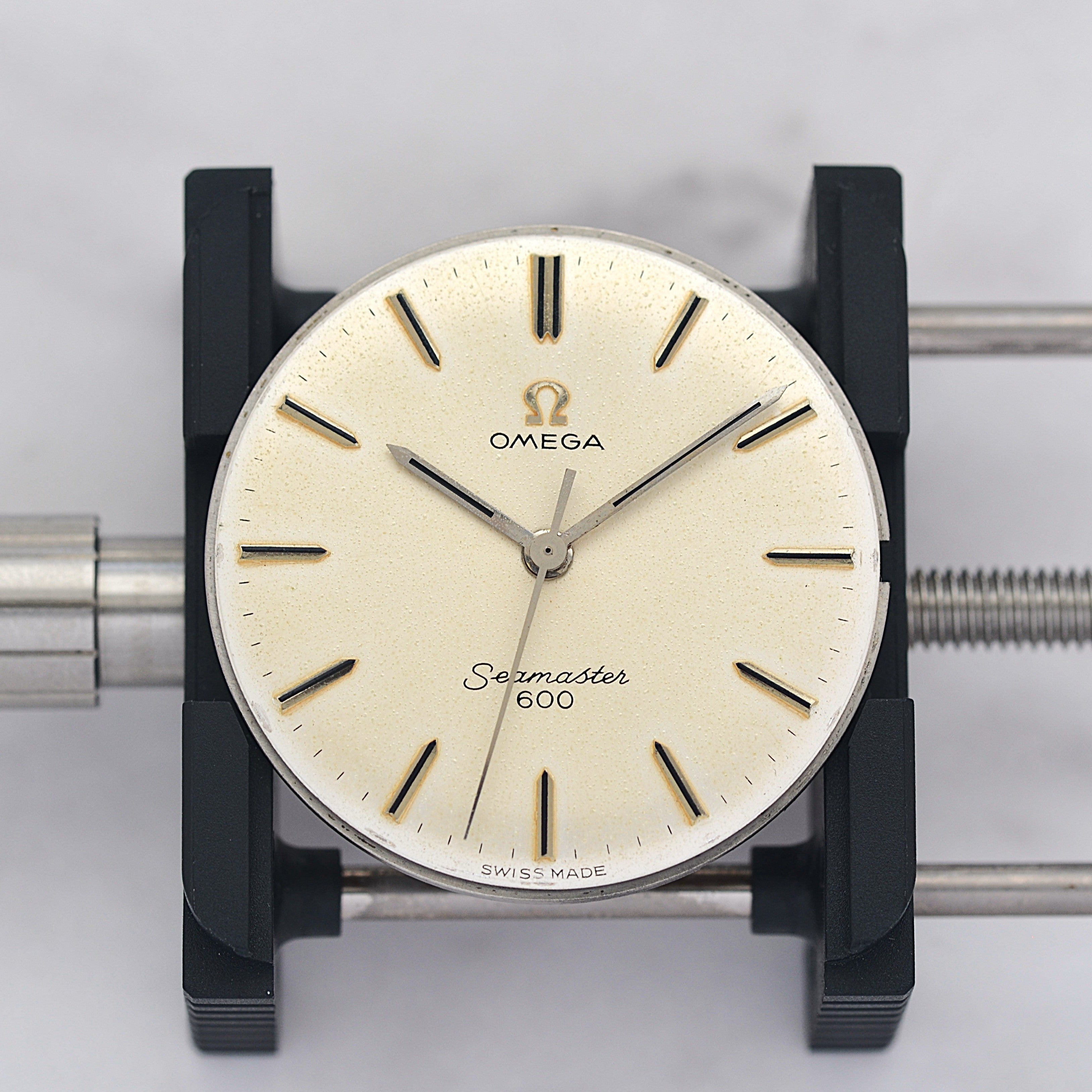 [OMEGA] OMEGA Seamaster 600 SS Silver with original buckle