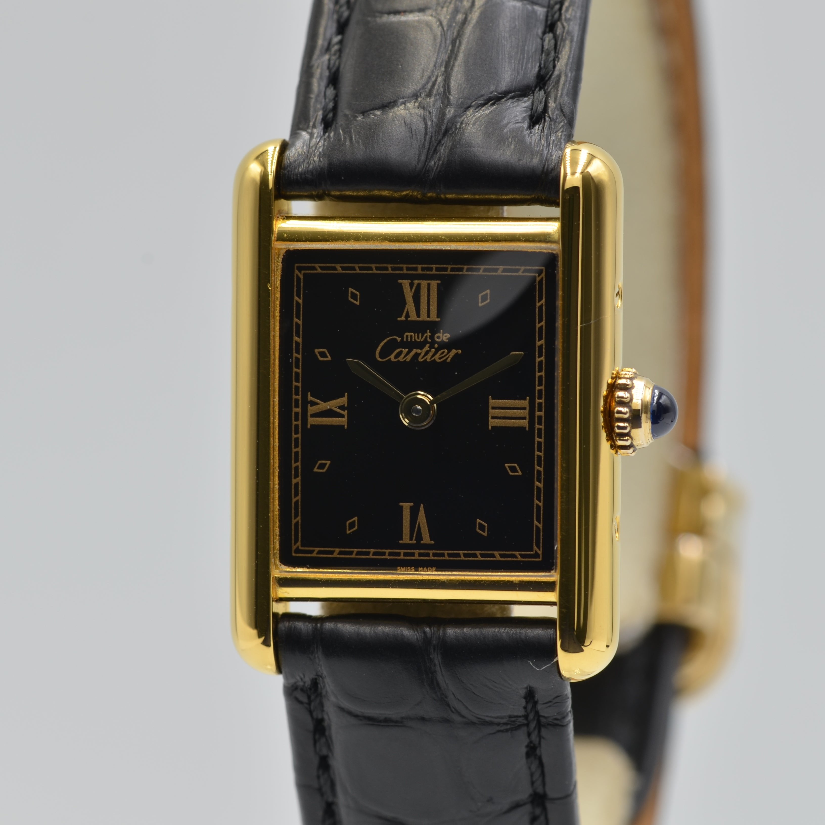 [Cartier] Cartier Must Tank SM Black 4-piece Roman with genuine D-buckle