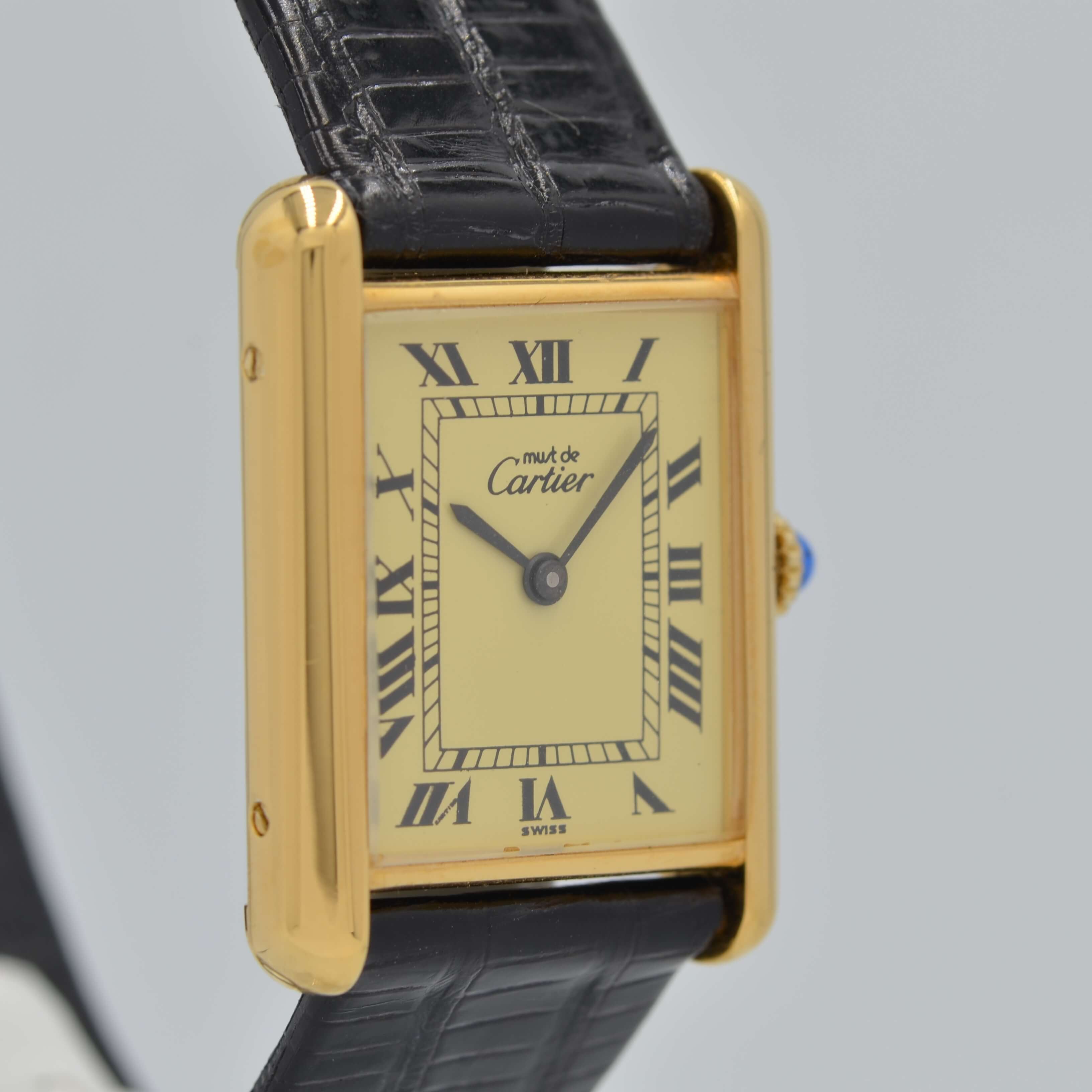 [Cartier] Cartier Must Tank LM Hand-wound Ivory Roman with genuine buckle