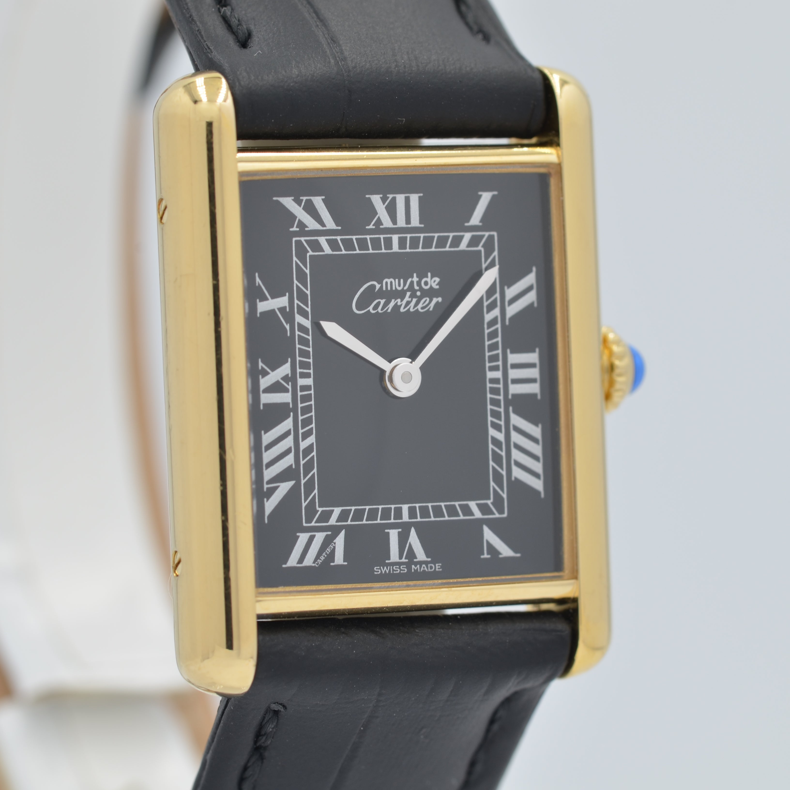 【Cartier】カルティエ マストタンクLM手巻きブラックローマ 永久保証書付き