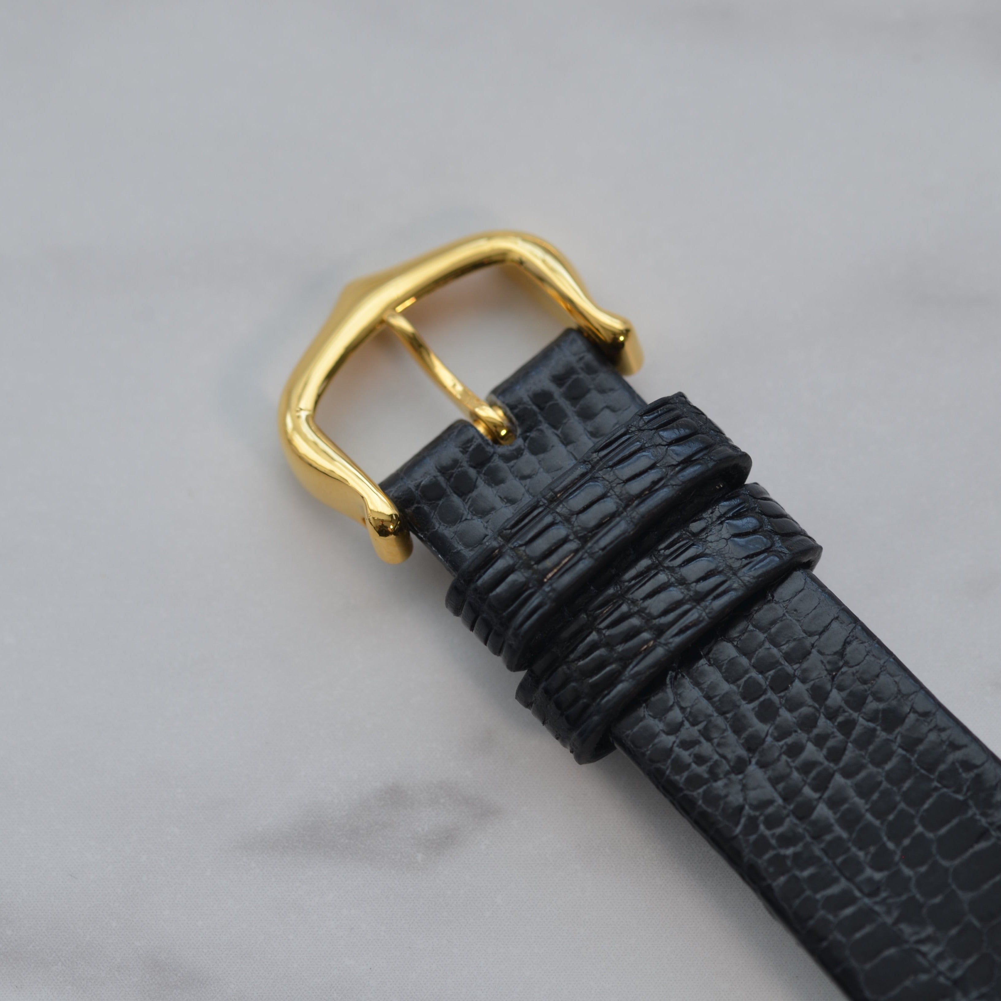 【Cartier】カルティエ マストタンクLM手巻きブラックローマ 純正尾錠付き