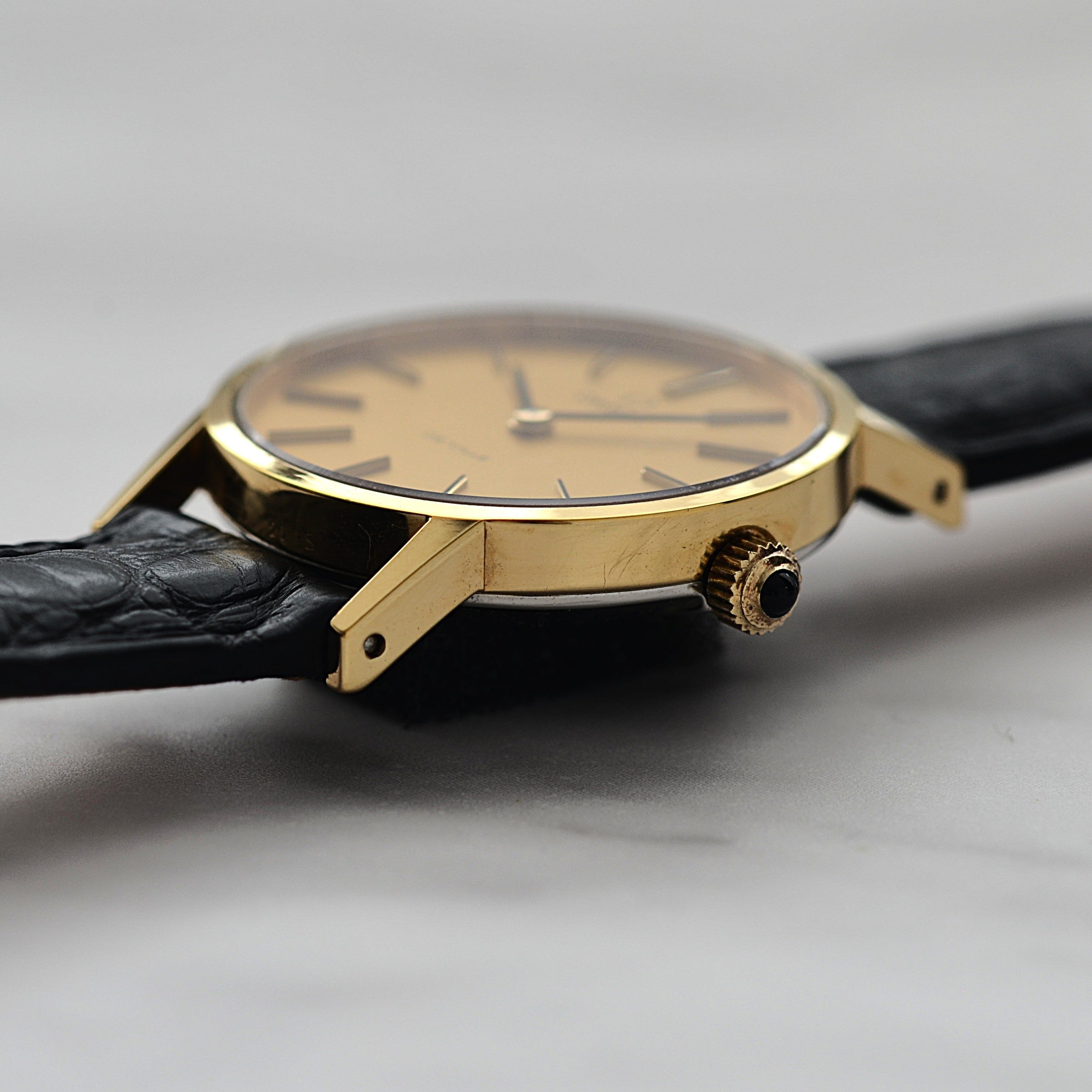 [OMEGA] Omega De Ville GP Round Gold Deadstock with original box