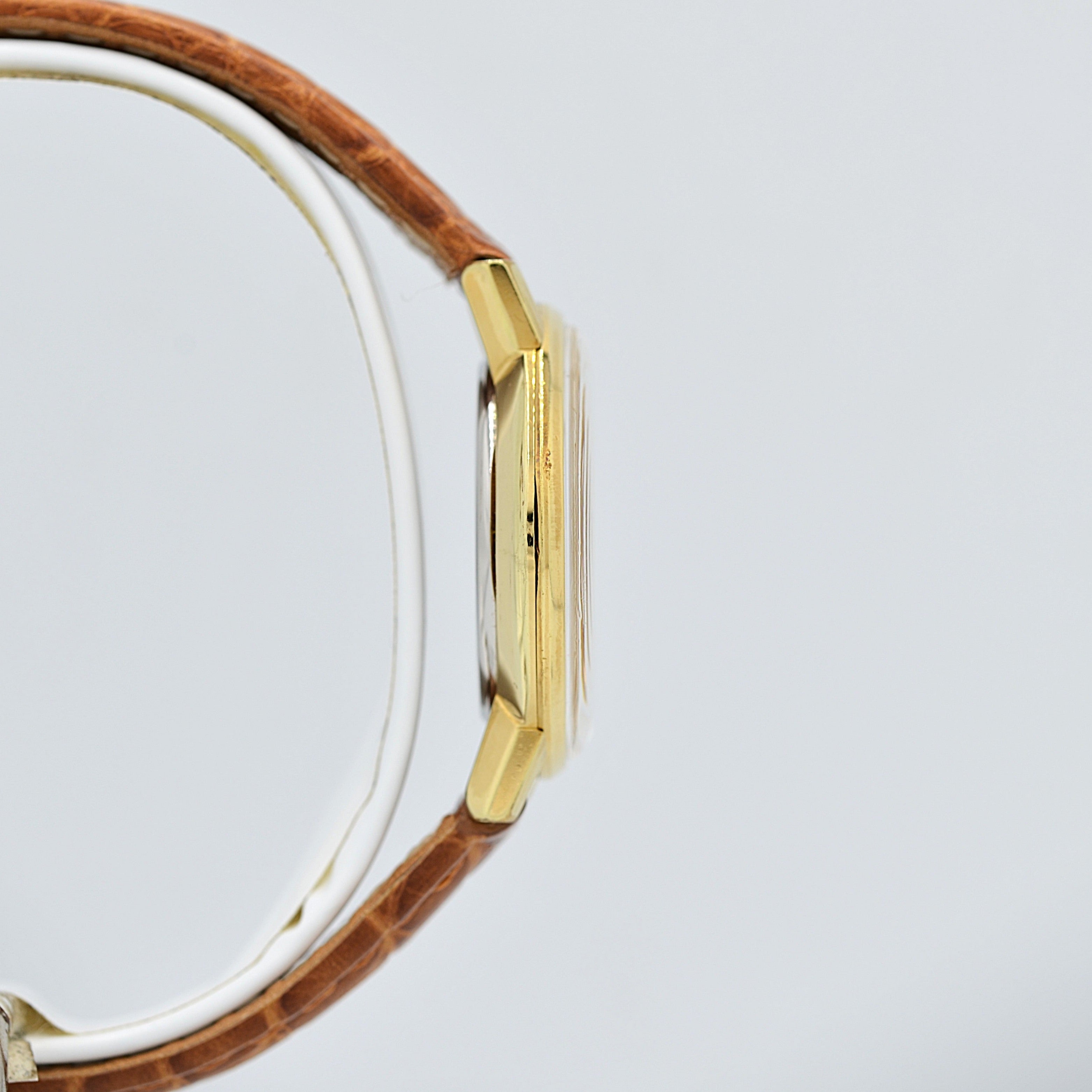 【OMEGA】オメガ ジュネーヴ GP ラウンド Silver Roman 純正尾錠付き