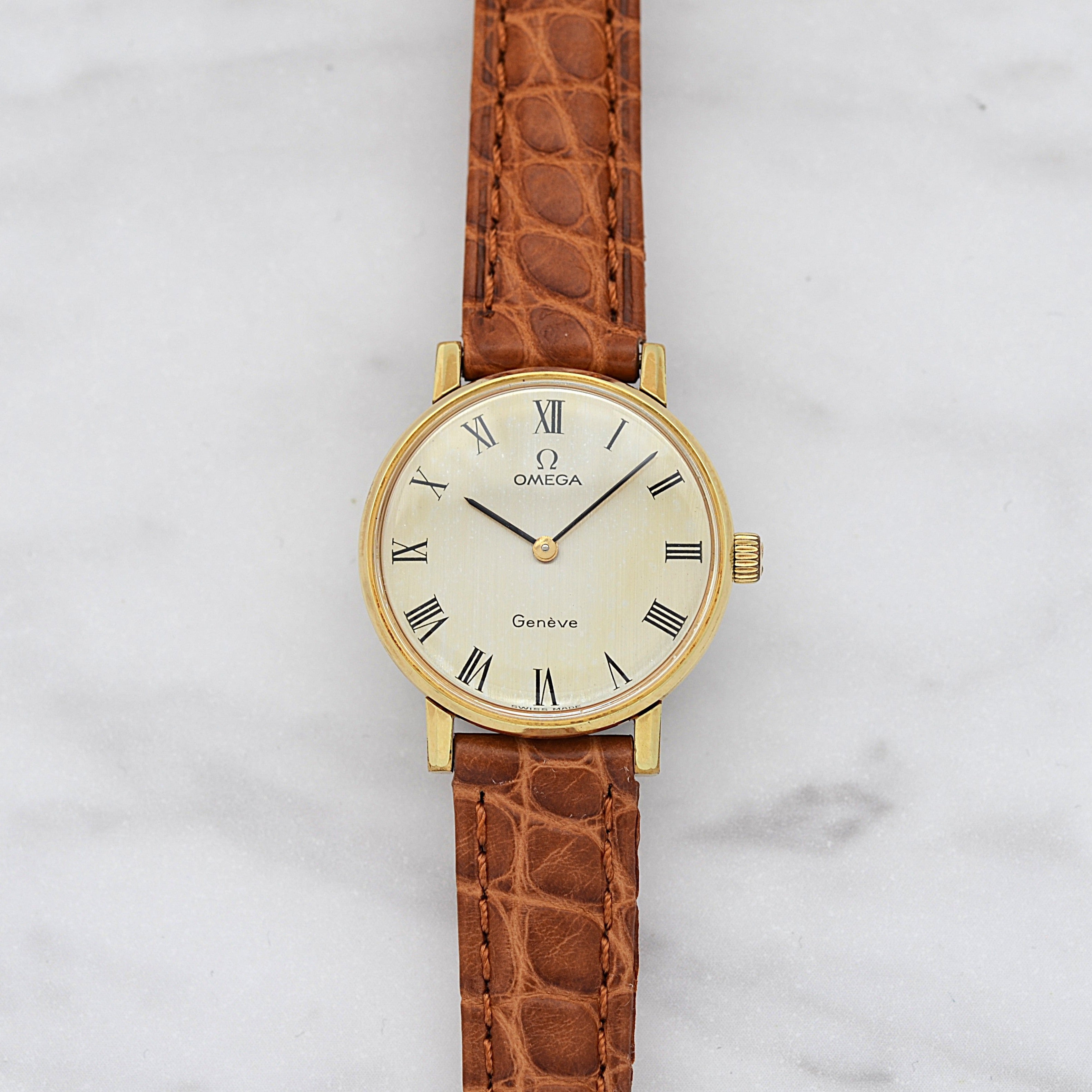 【OMEGA】オメガ ジュネーヴ GP ラウンド Silver Roman 純正尾錠付き