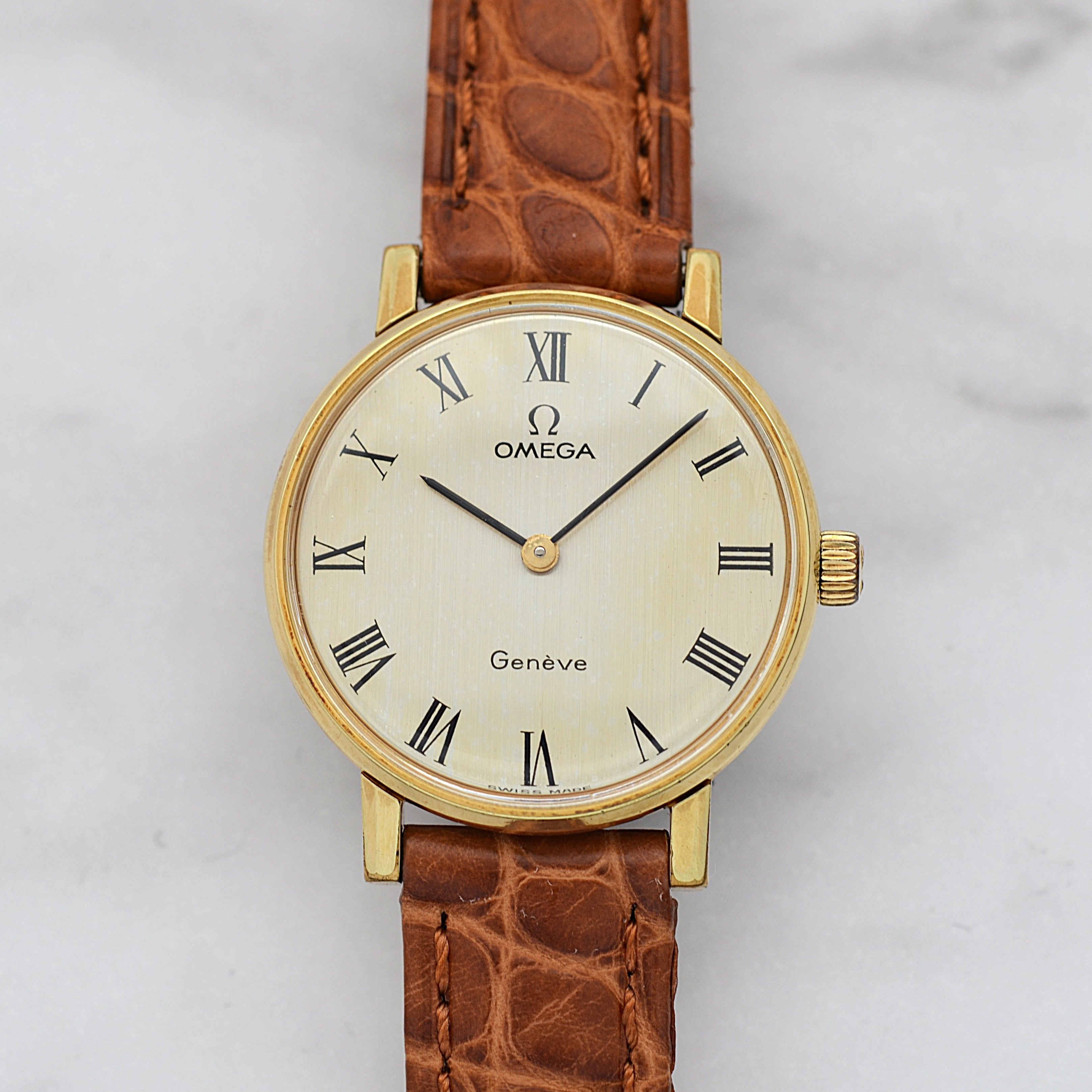 【OMEGA】オメガ ジュネーヴ GP ラウンド Silver Roman 純正尾錠付き