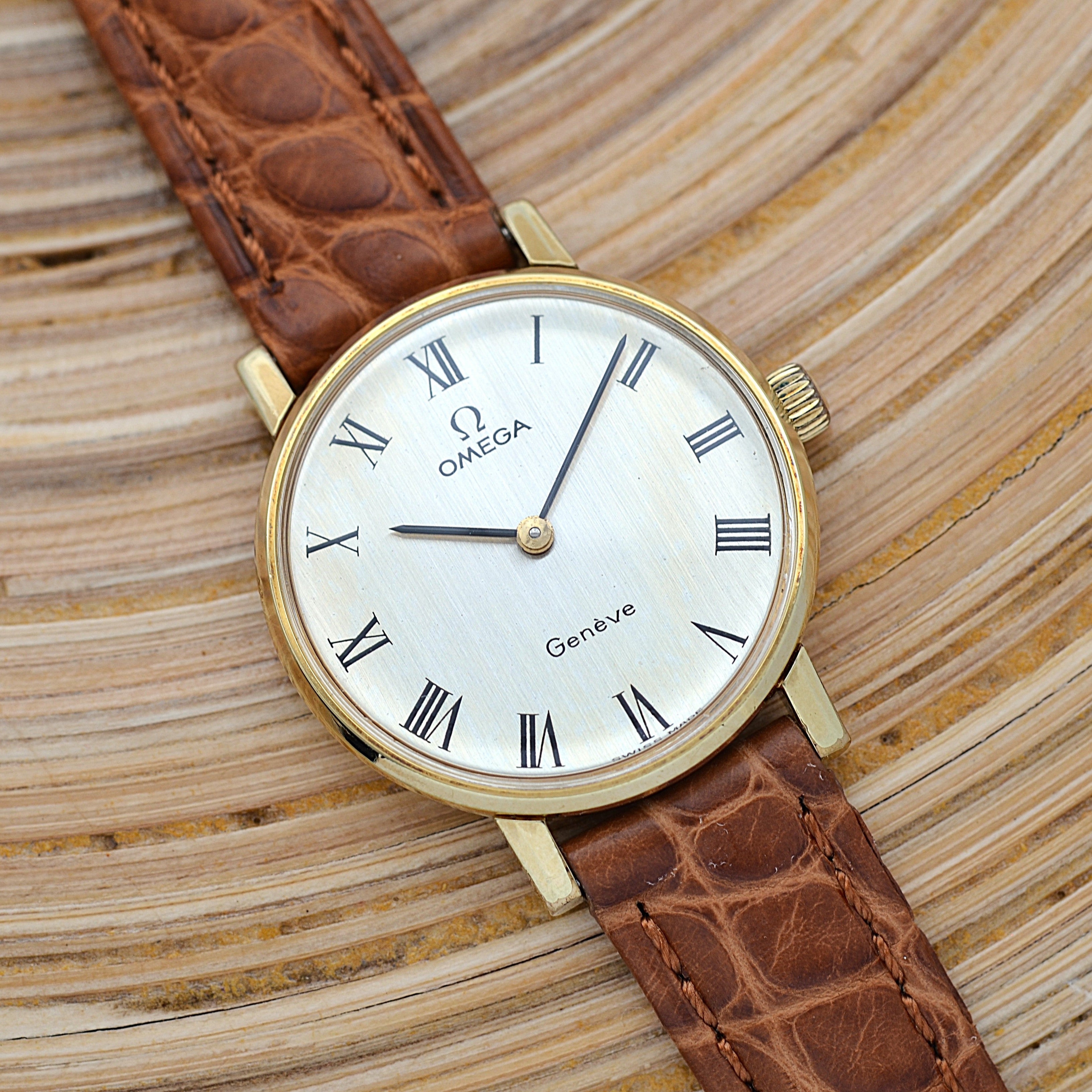 【OMEGA】オメガ ジュネーヴ GP ラウンド Silver Roman 純正尾錠付き