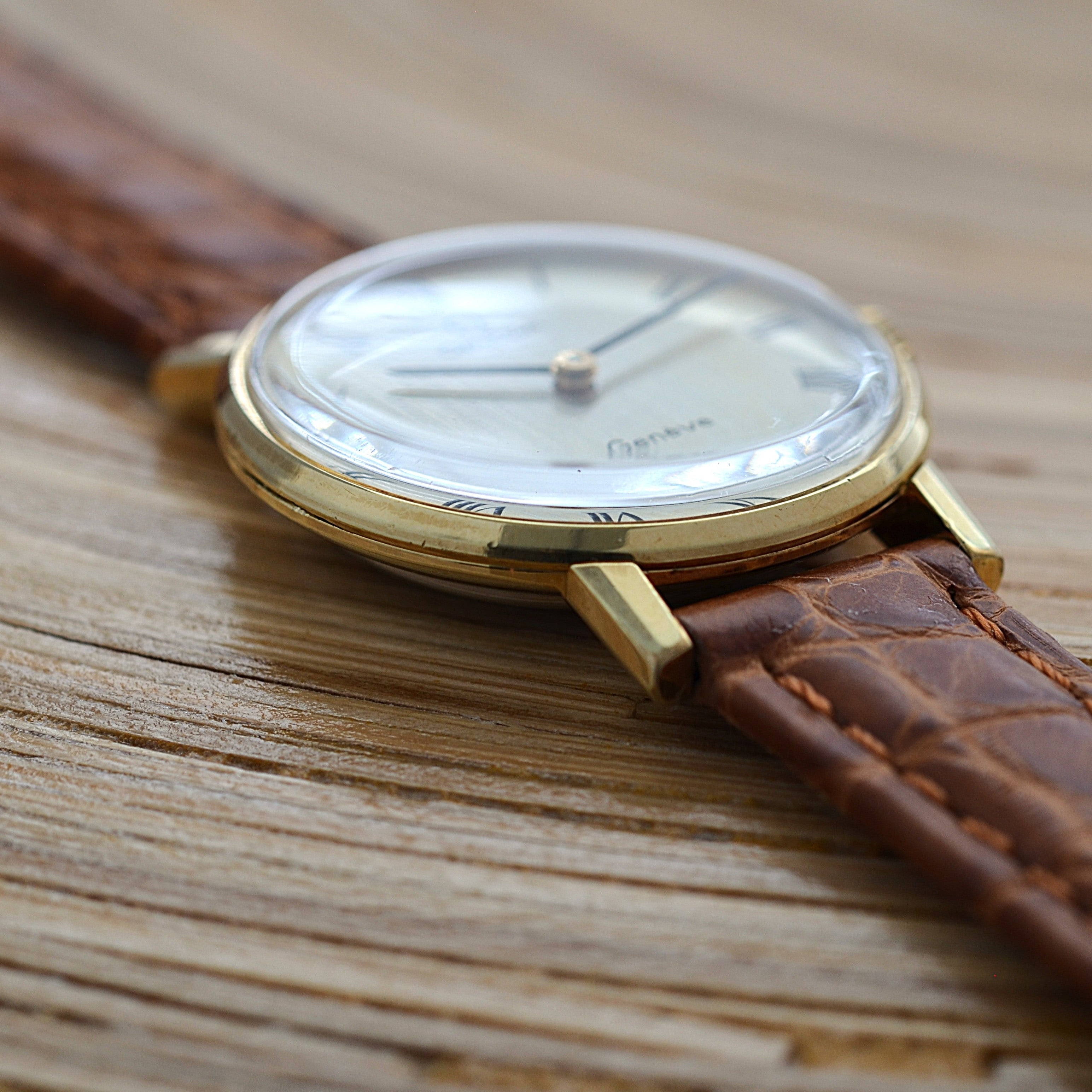 【OMEGA】オメガ ジュネーヴ GP ラウンド Silver Roman 純正尾錠付き