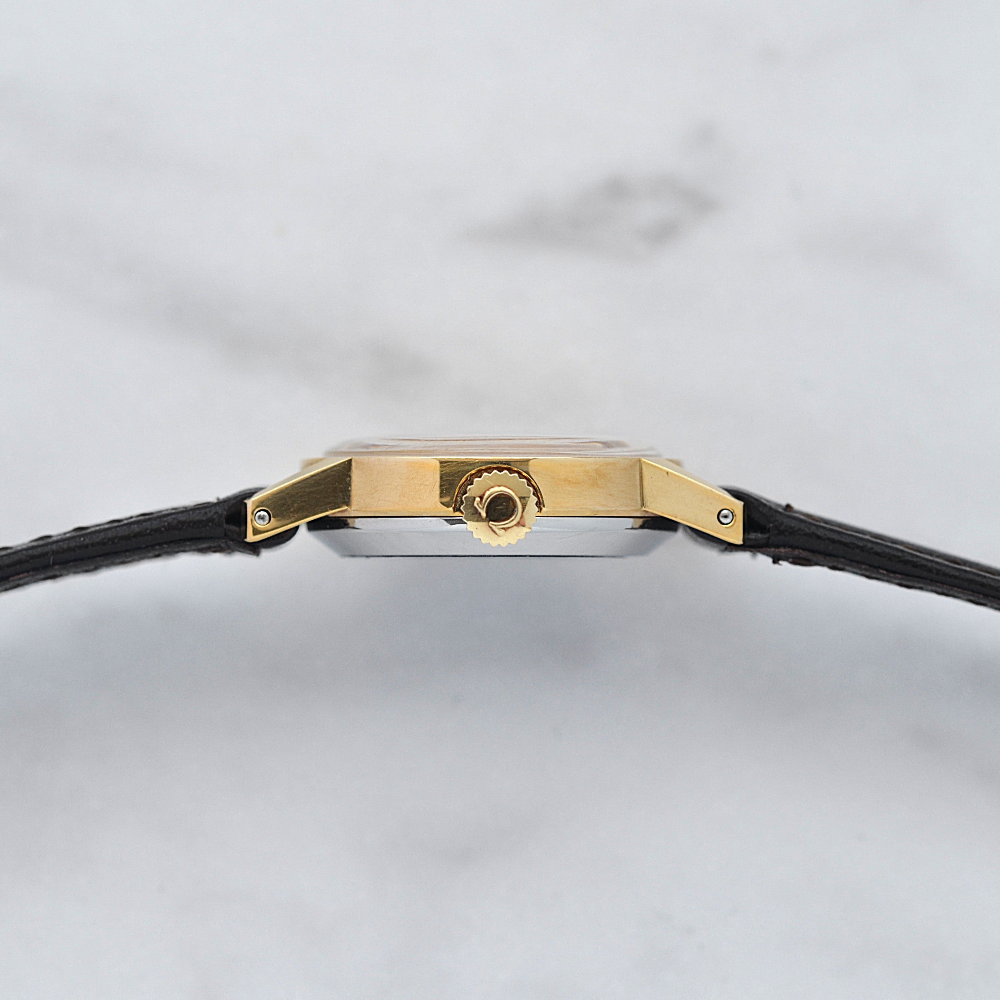 [Omega] 歐米茄日內瓦 GP 圓形金盤