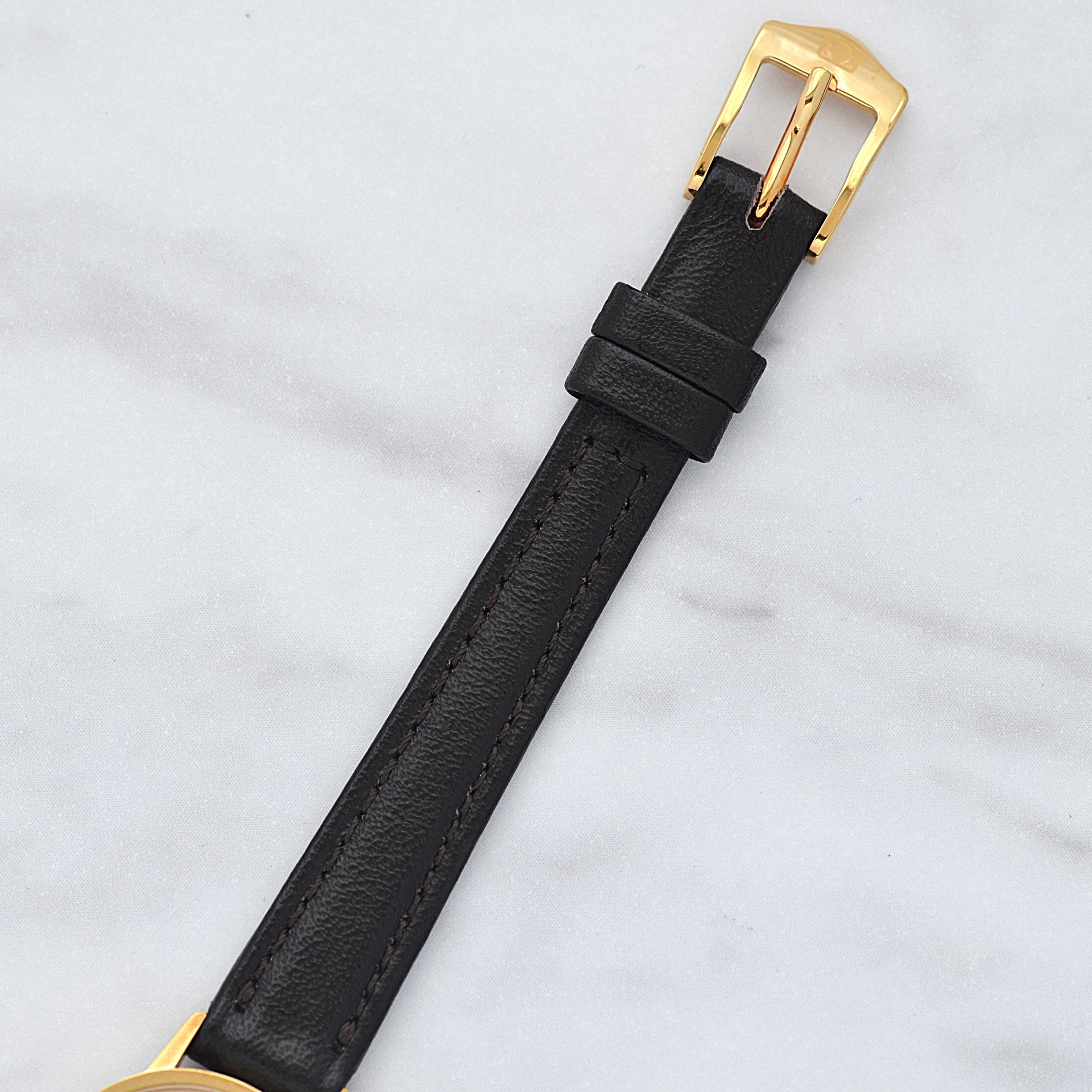 [Omega] 歐米茄日內瓦 GP 圓形金盤