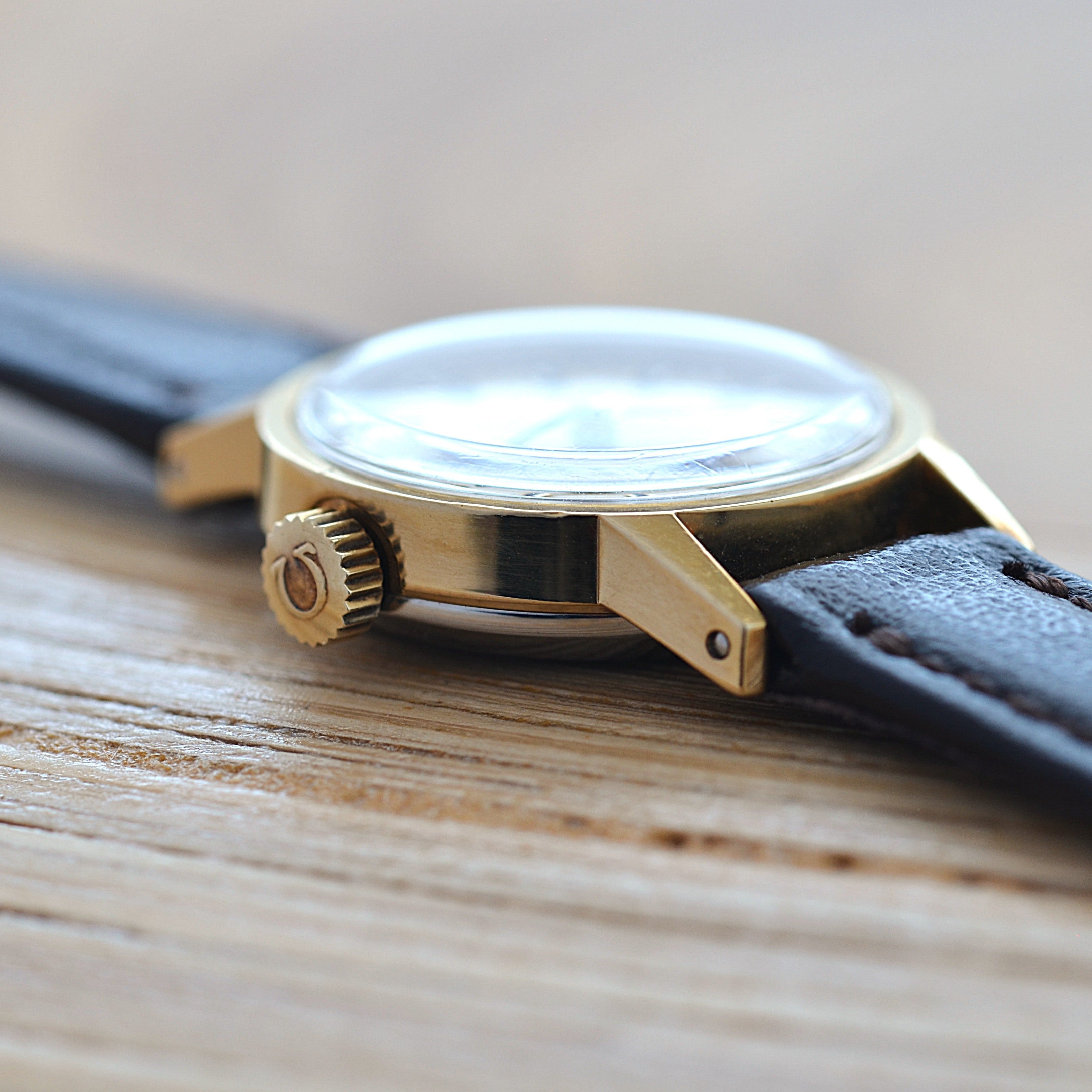 [Omega] 歐米茄日內瓦 GP 圓形金盤