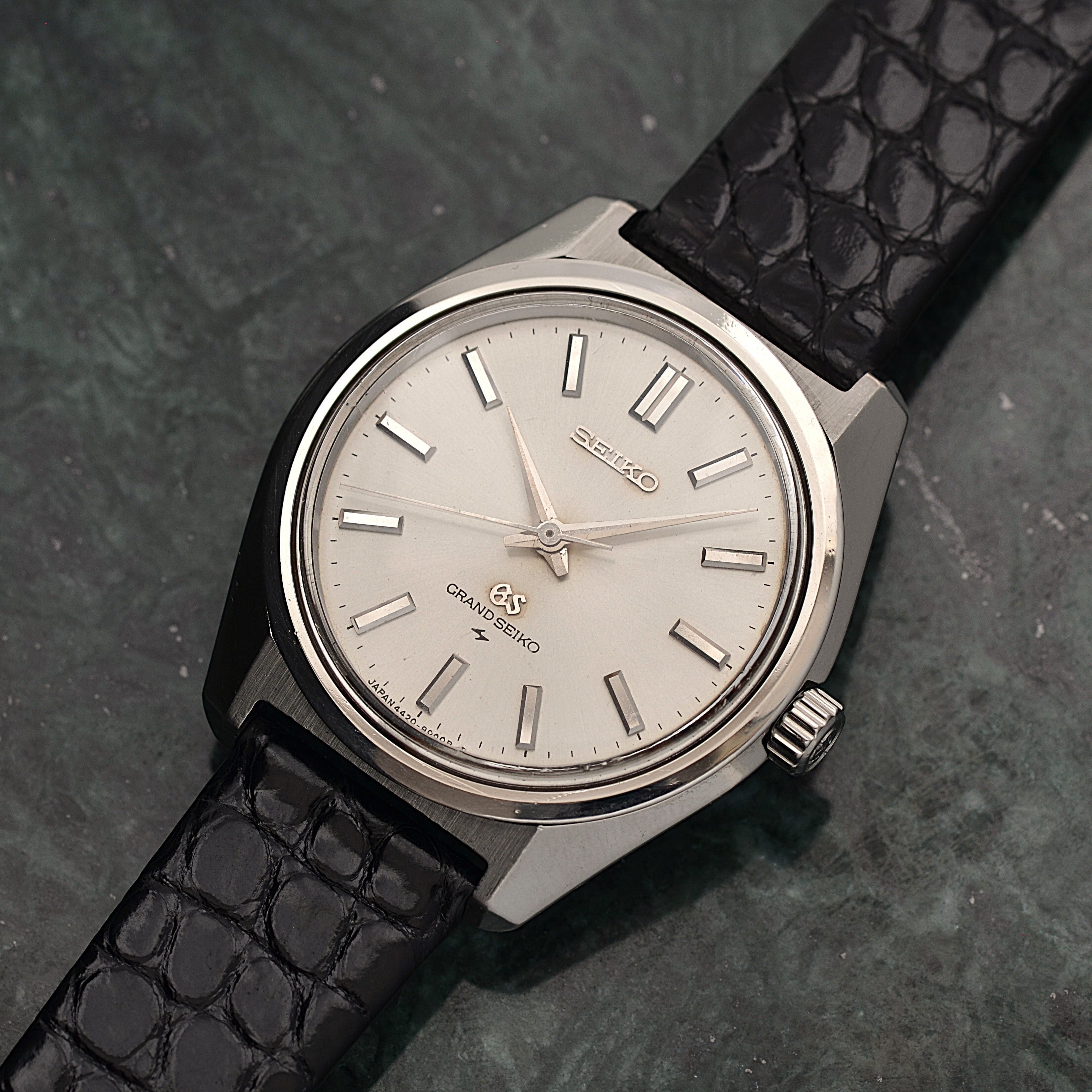 [SEIKO] Seiko Grand Seiko 44GS 4420-9000 with genuine buckle