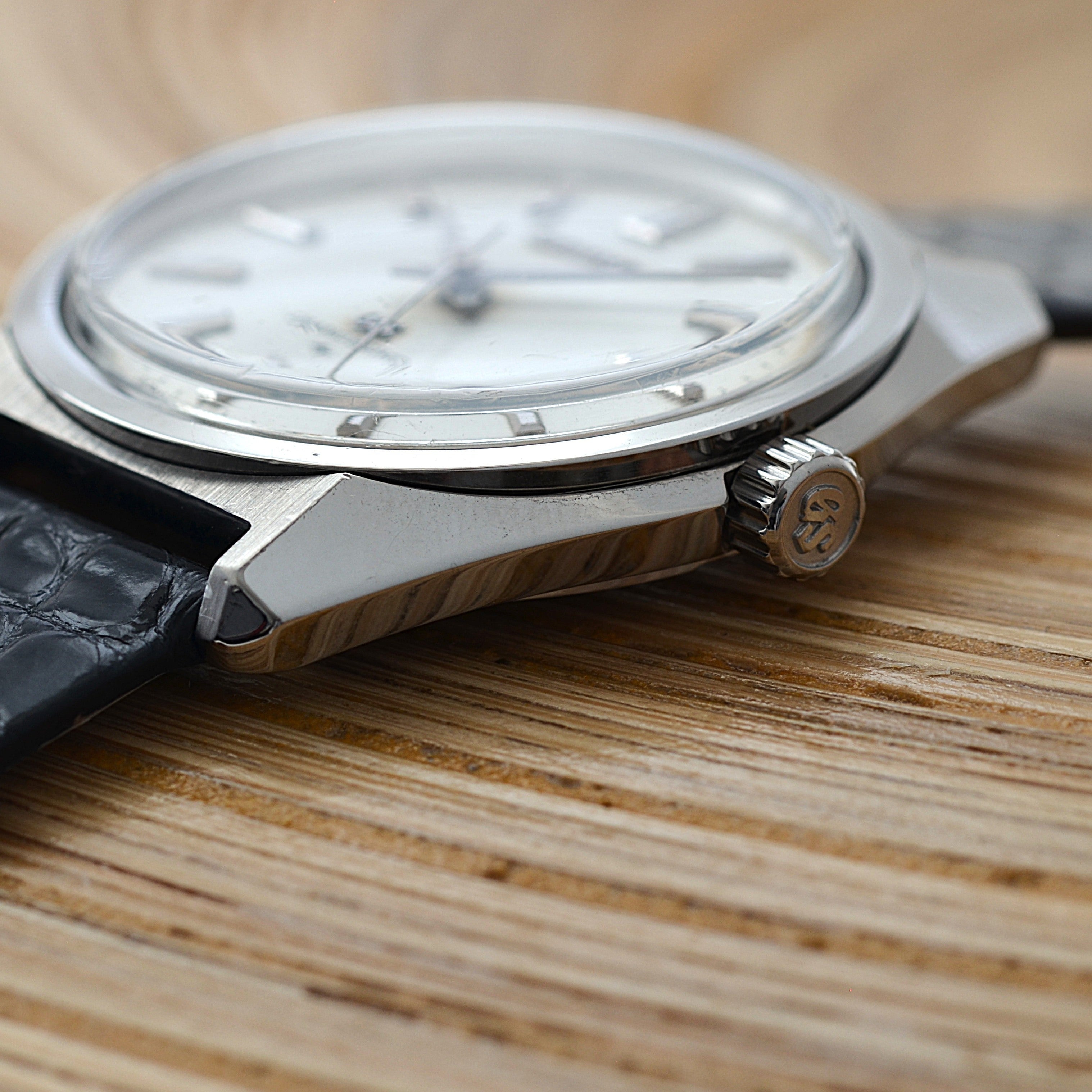 [SEIKO] Seiko Grand Seiko 44GS 4420-9000 with genuine buckle