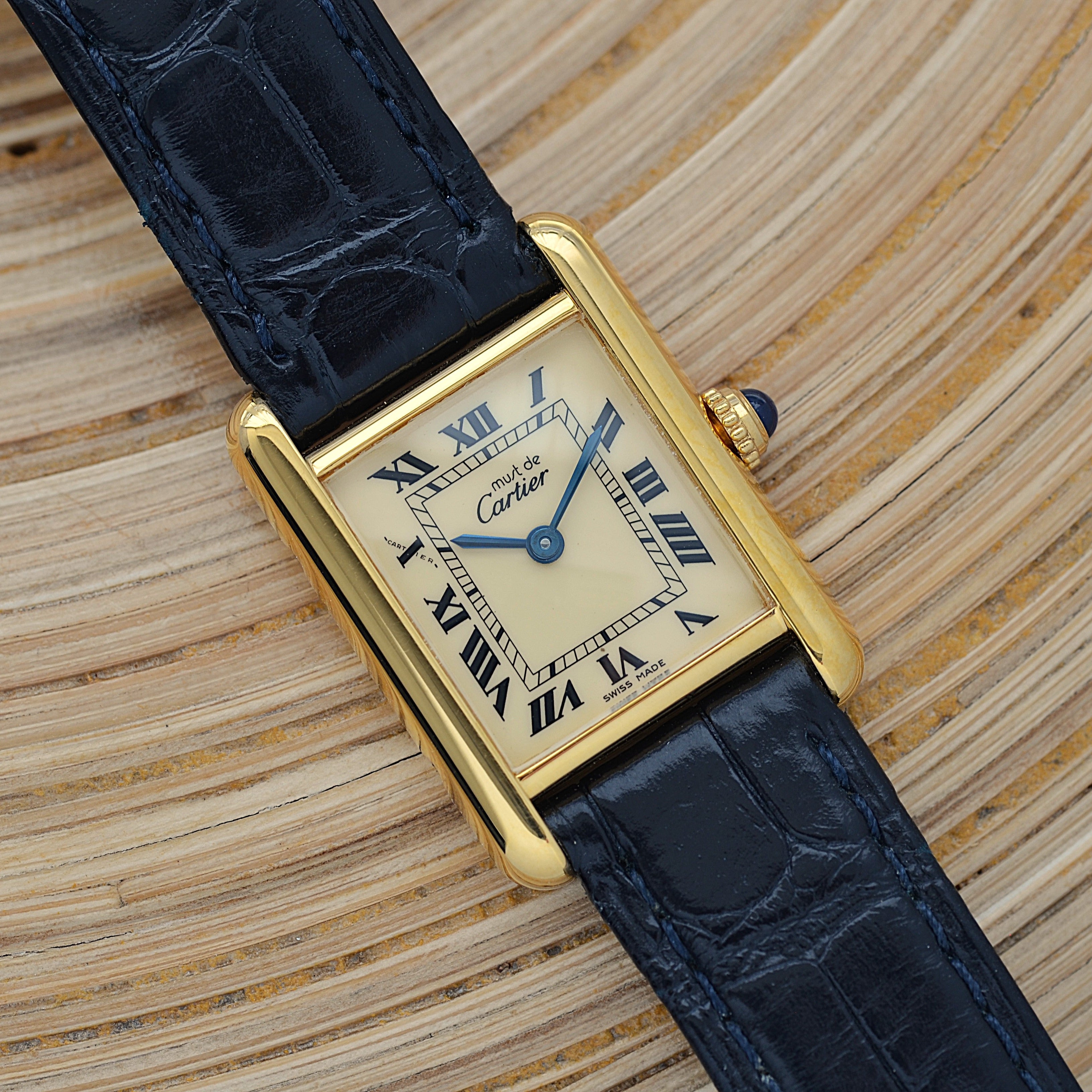 【Cartier】カルティエ マストタンクSM アイボリーローマQZ SWISS MADE 表記 純正尾錠付き