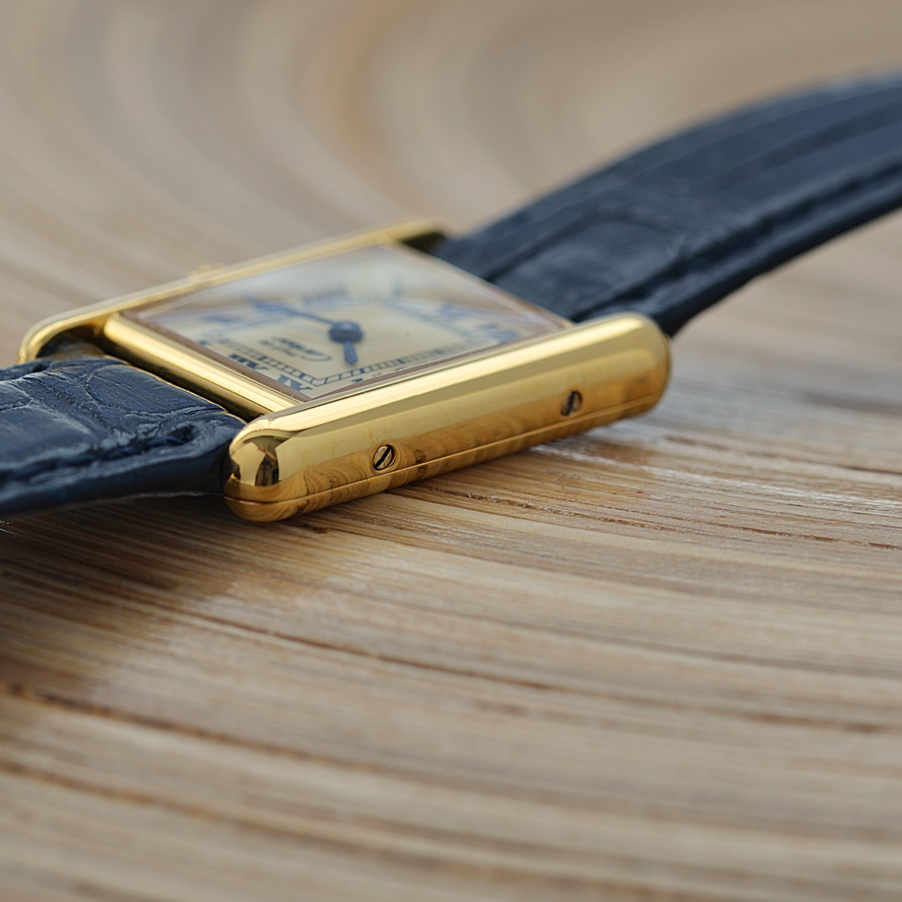 【Cartier】カルティエ マストタンクSM アイボリーローマQZ SWISS MADE 表記 純正尾錠付き